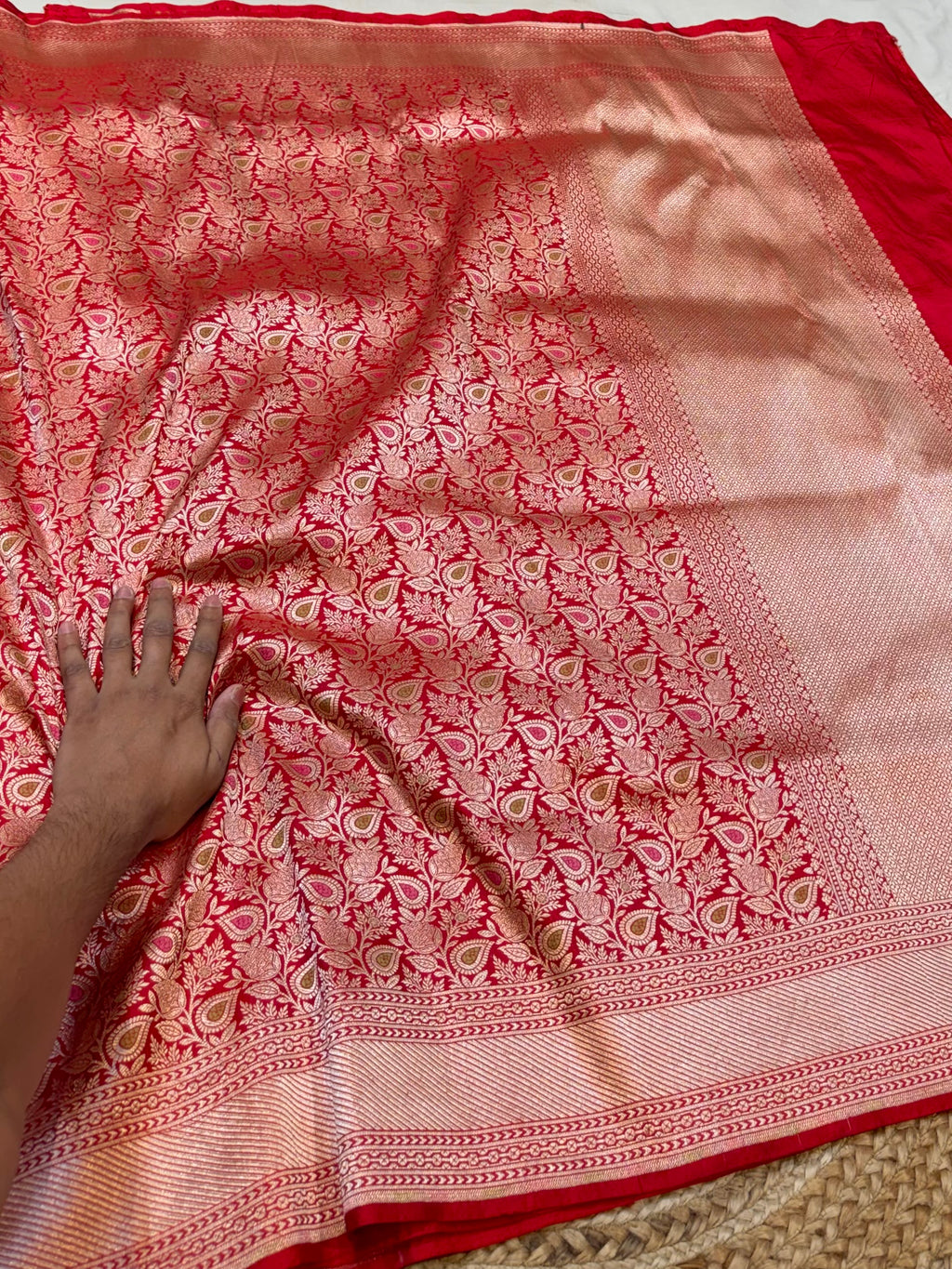 Red 100% Pure Banarasi Katan Silk Meenakari Brocade Saree