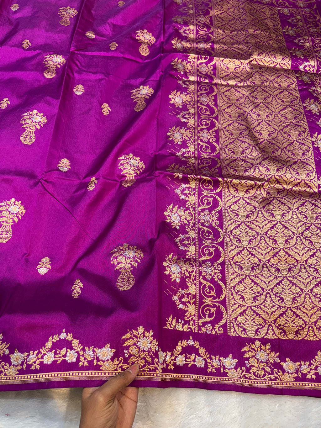 Purple 100% Pure Banaras Katan Silk Handloom Handwoven Pattu Saree