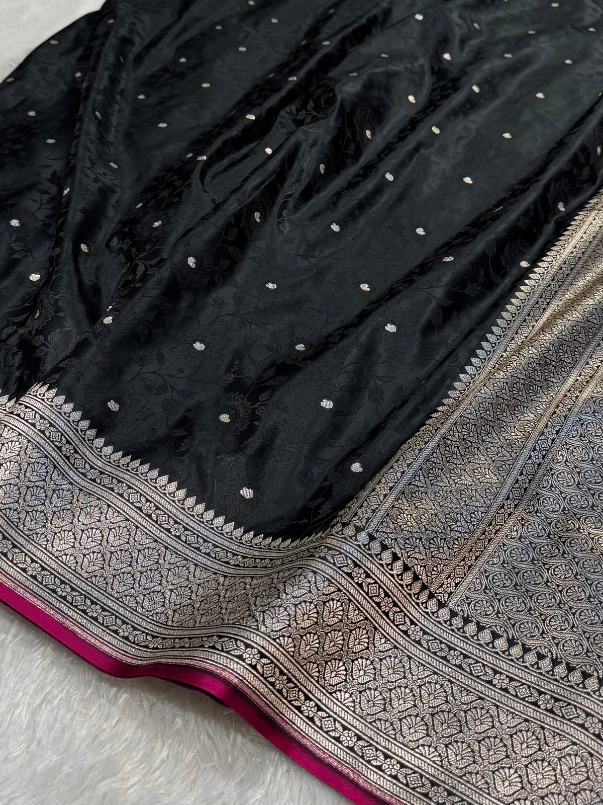 Black Banarasi Soft Mashru Silk Partywear Saree