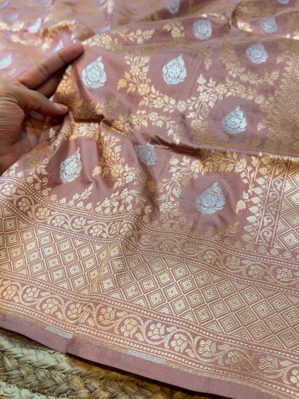 Beige 100% Pure Banarasi Katan Silk Meenakari Saree