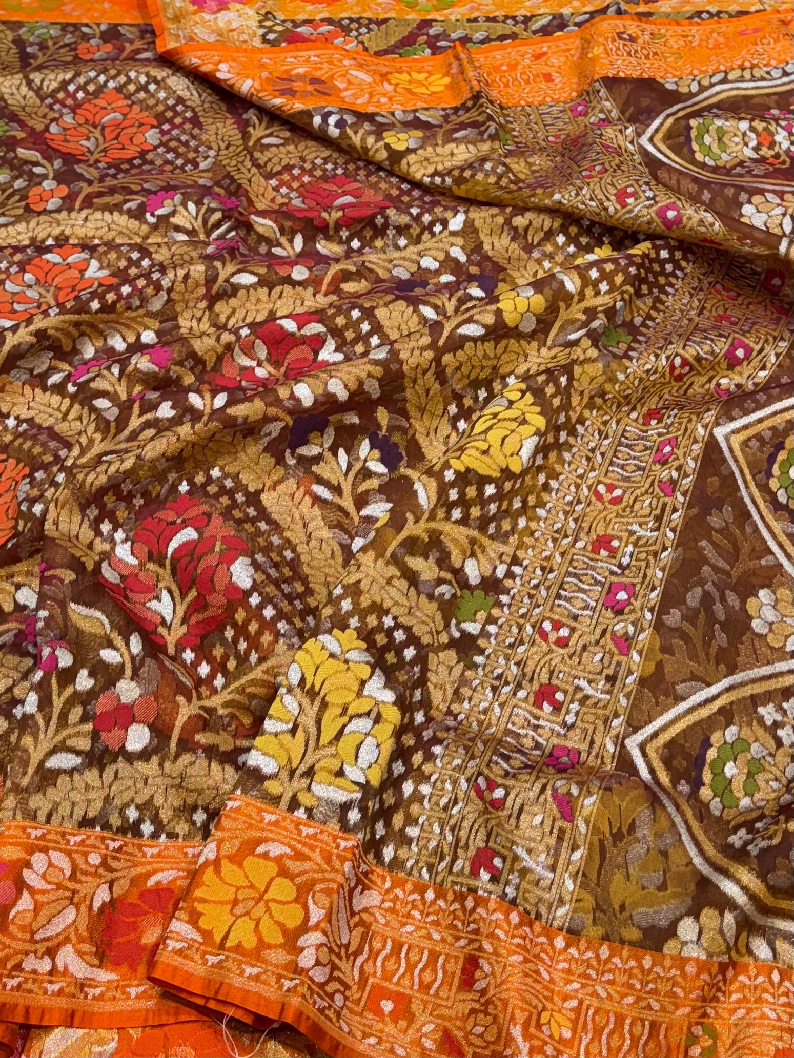 Cheeku 100% Pure Ektara Banarasi Kora Jamdani Saree