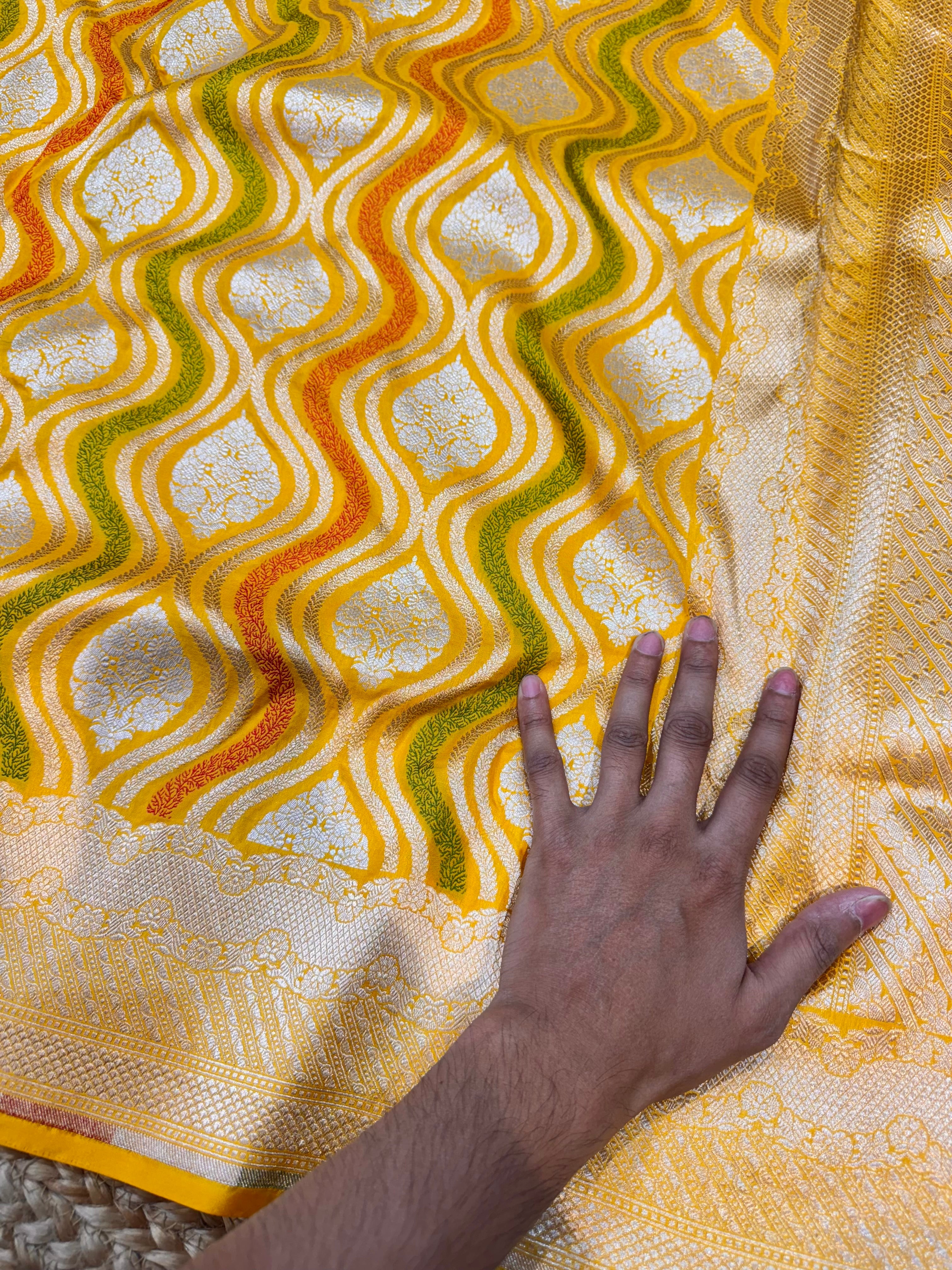 Yellow 100% Pure Banarasi Katan Silk Meenakari Saree