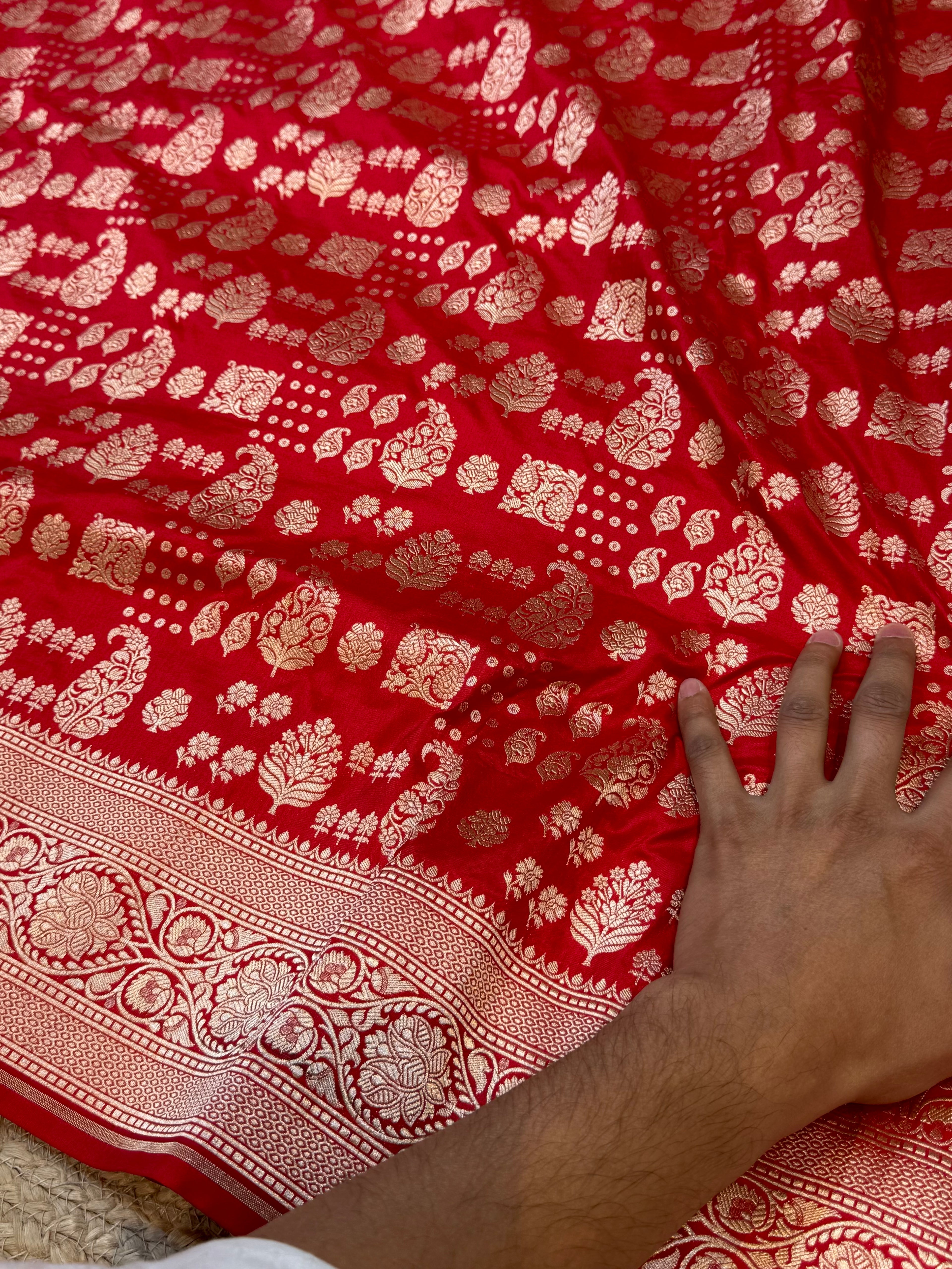 Red 100% Pure Banarasi Katan Silk Saree