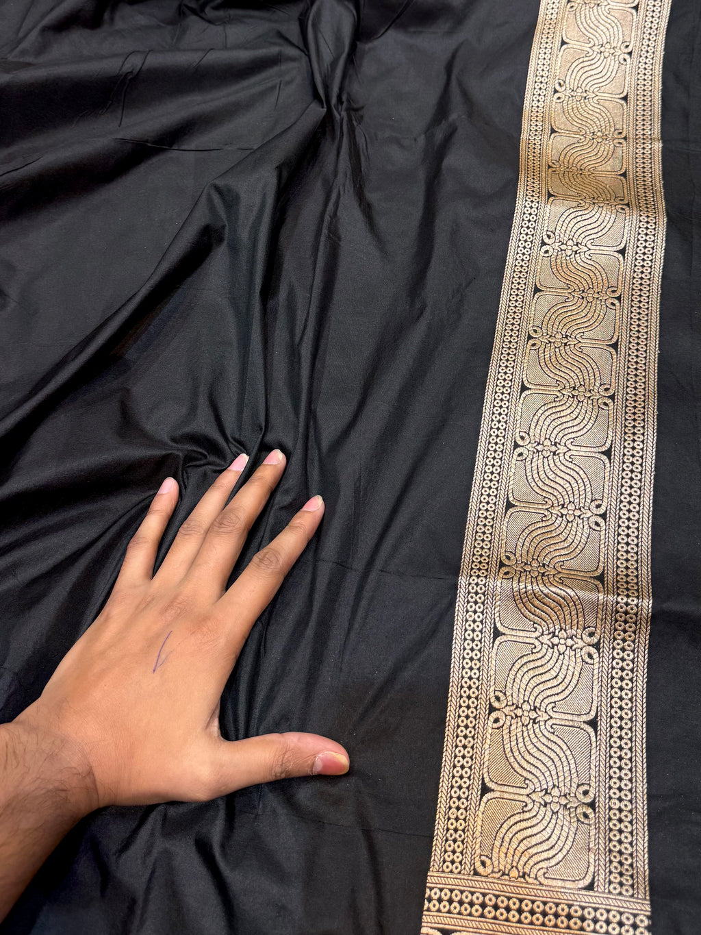 Neta Ambani Inspired | Black 100% Exclusive Pure Banaras Katan Silk Rangkaat Saree