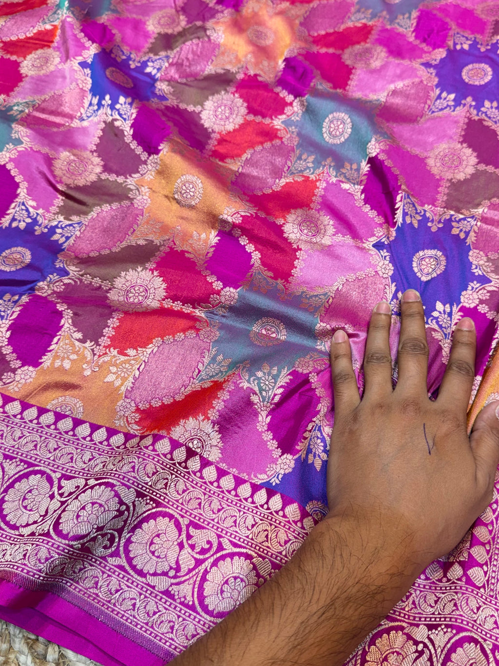Magenta Pink 100% Exclusive Pure Banaras Katan Silk Rangkaat Saree