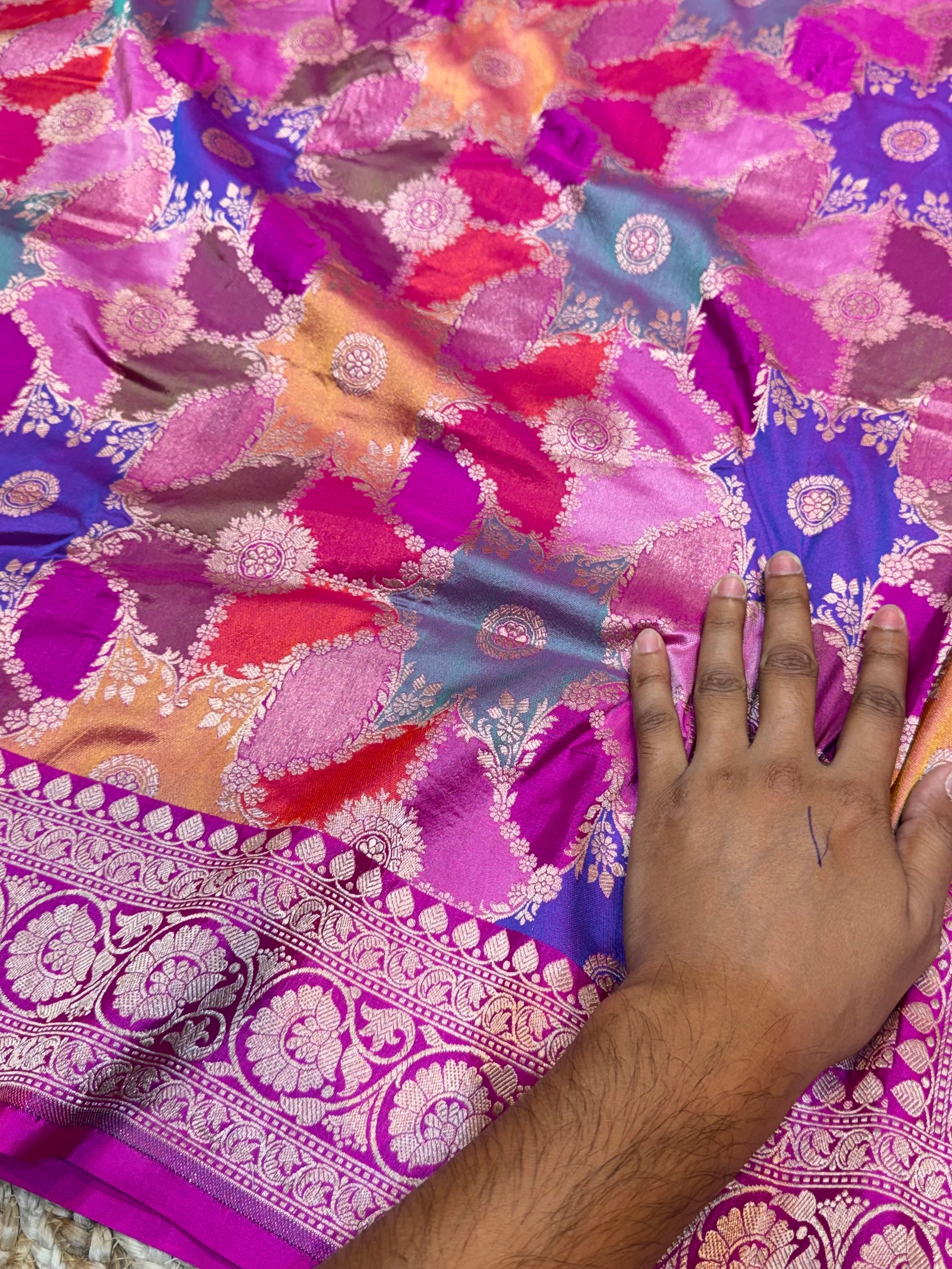 Magenta Pink 100% Exclusive Pure Banaras Katan Silk Rangkaat Saree