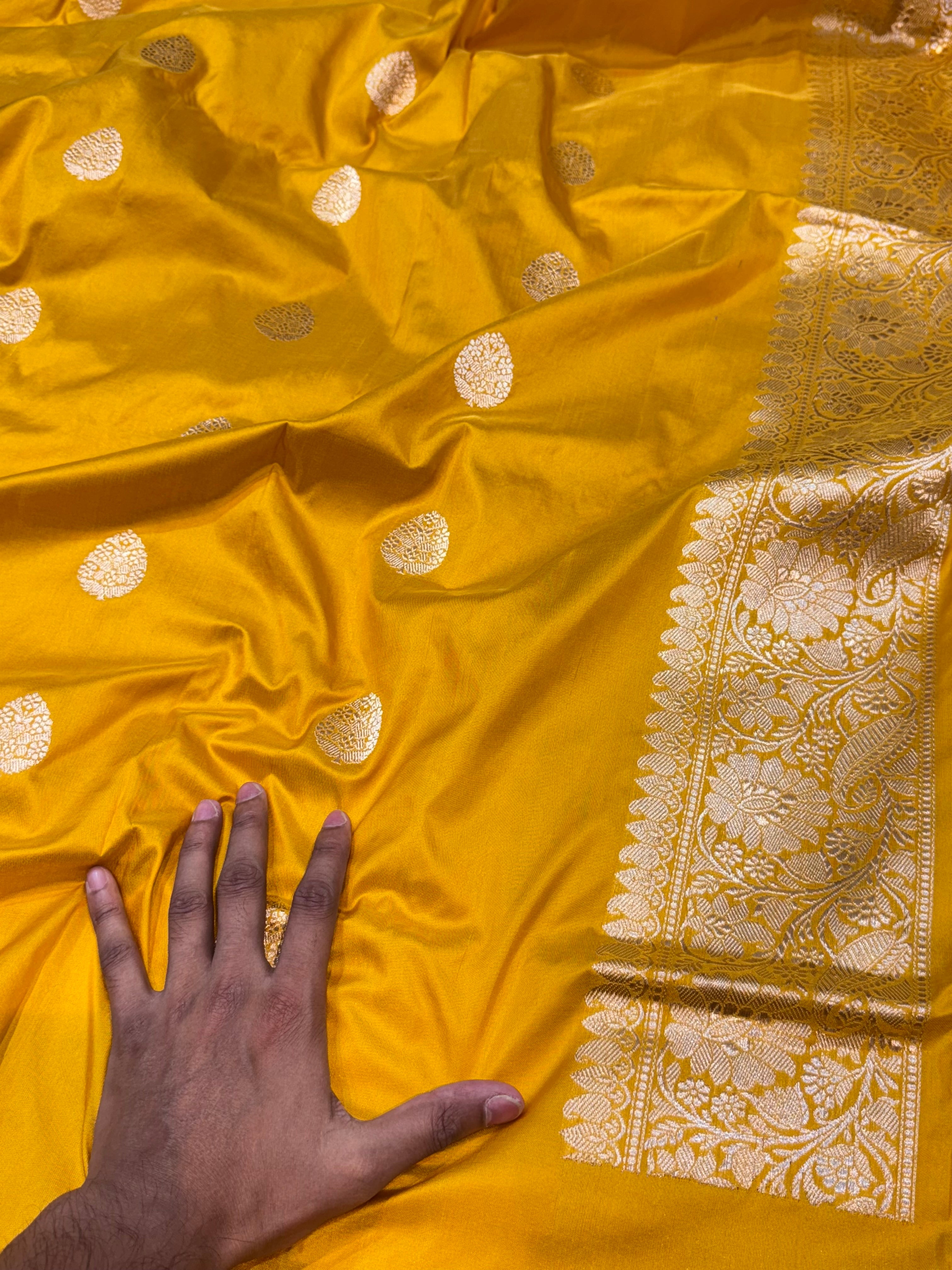 Sunflower Yellow 100% Pure Banarasi Katan Silk Handloom Handwoven Pattu Saree