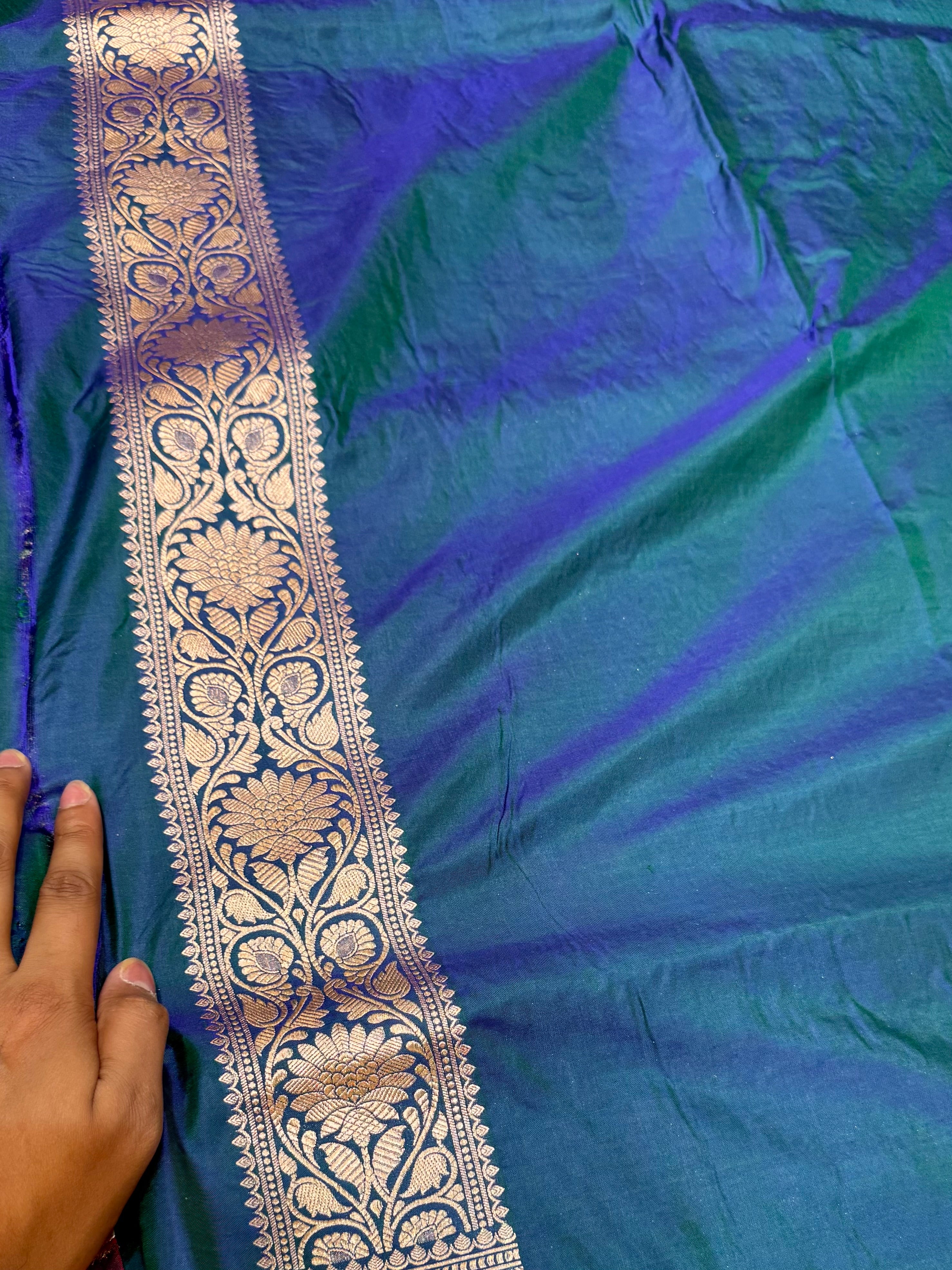 Dual Shade Peacock Blue 100% Exclusive Pure Banaras Katan Silk Rangkaat Saree