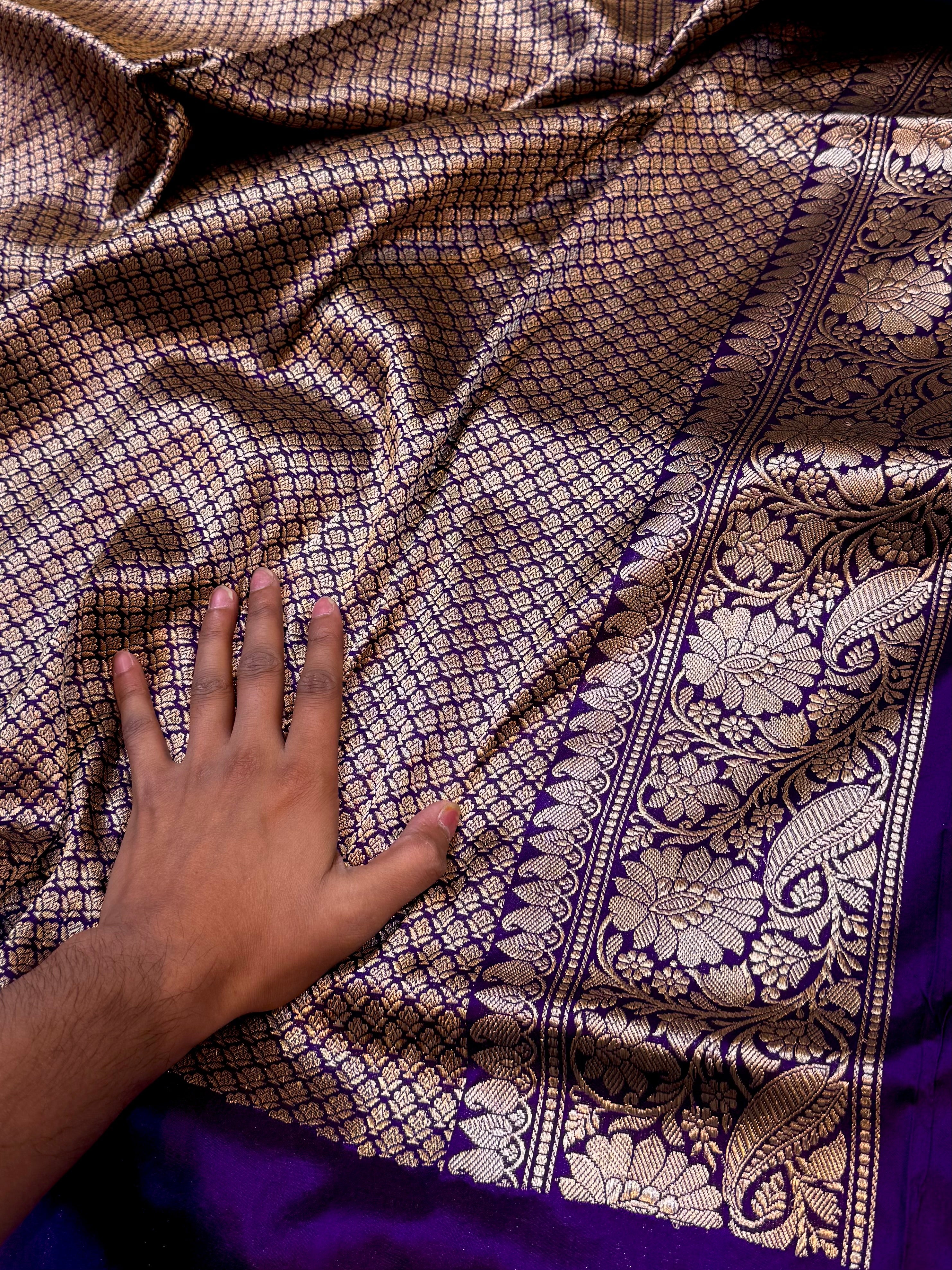 Violet Purple 100% Pure Banarasi Katan Silk Handloom Handwoven Pattu Saree