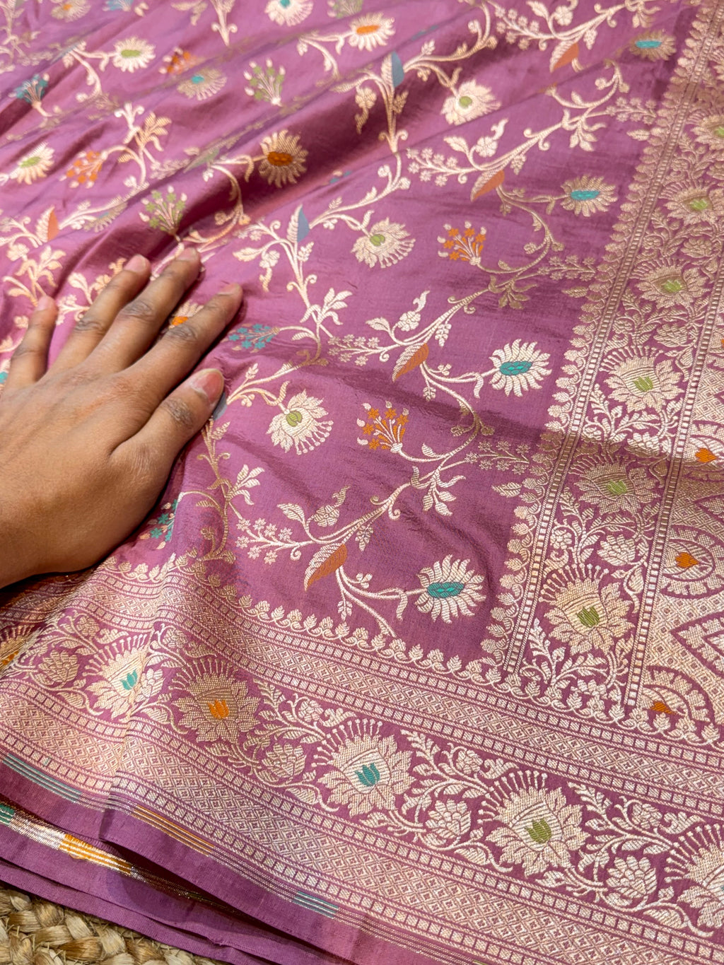 Prebook | Dusty Lilac 100% Pure Banarasi Katan Silk Meenakari Saree