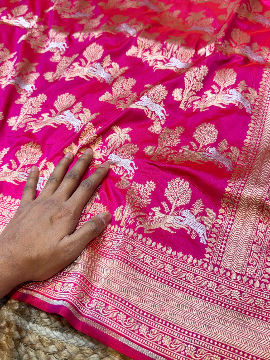 Rani Pink 100% Pure Banarasi Katan Silk Meenakari Sareee