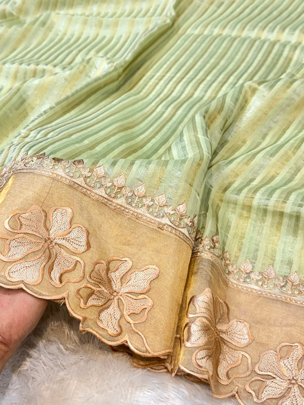 Pastel Green 100% Pure Handloom Stripes Tissue Silk Partywear Banarasi Embroidery Lightweight Sarees