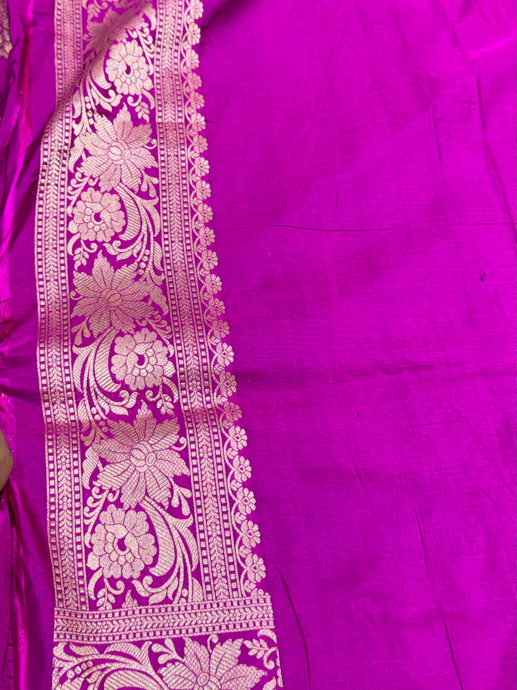 Magenta Pink 100% Exclusive Pure Banaras Katan Silk Rangkaat Saree