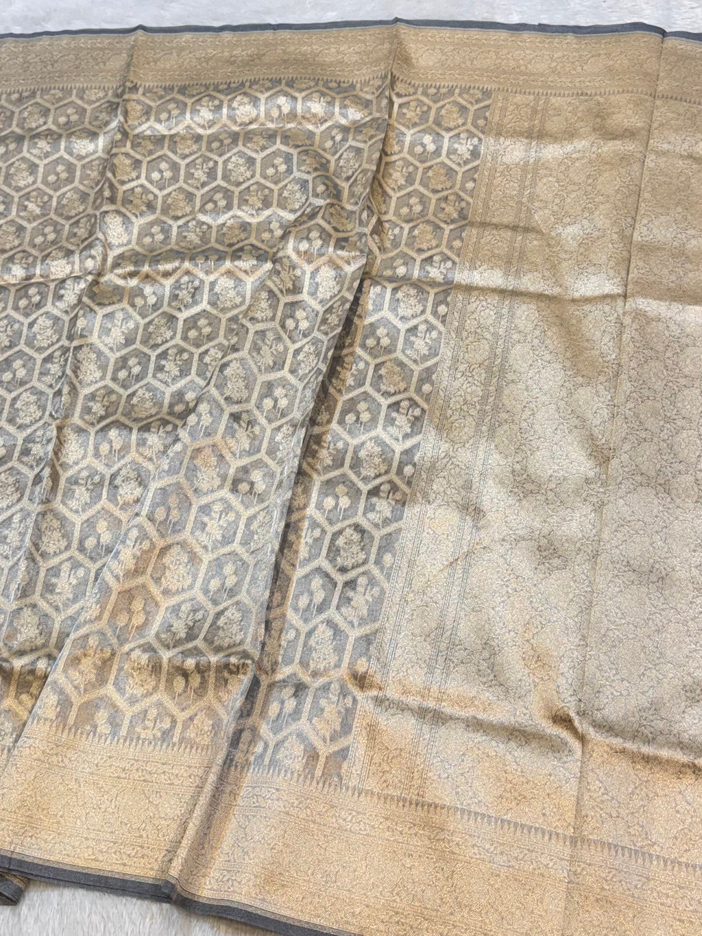 Diamond Grey 100% Pure Tissue Silk Banarasi Partywear Saree