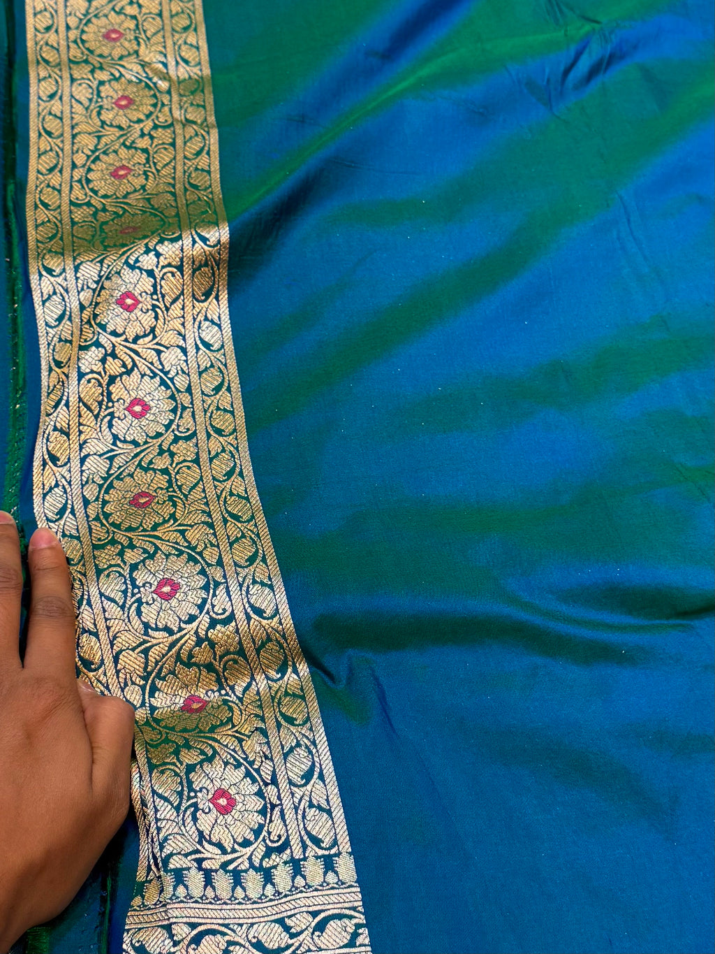 Dual Shade Peacock Blue 100% Pure Banarasi Katan Silk Meenakari Saree
