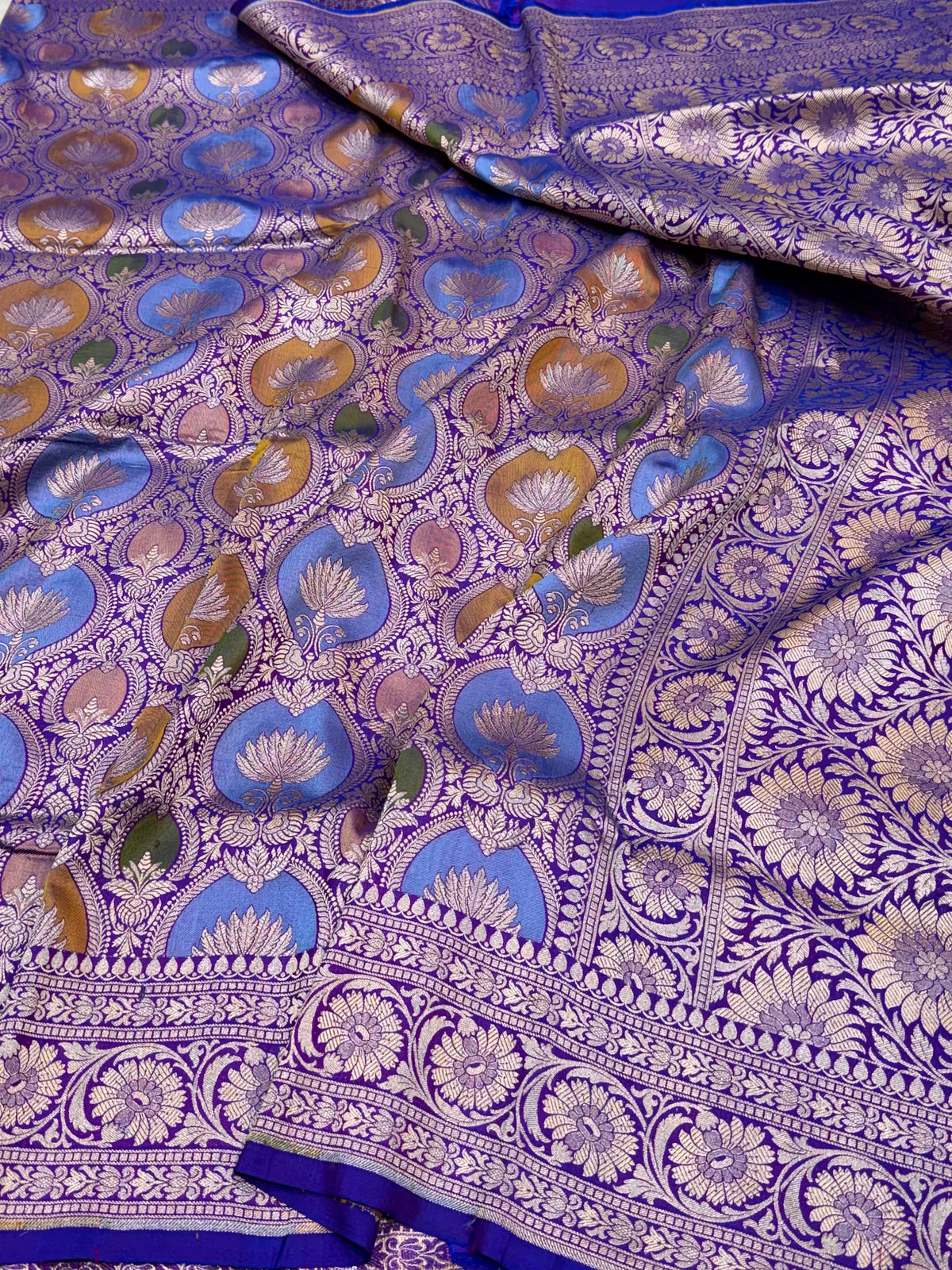 Prebook | Dual Shade Purple Exclusive Pure Banarasi Katan Silk Rangkaat Saree