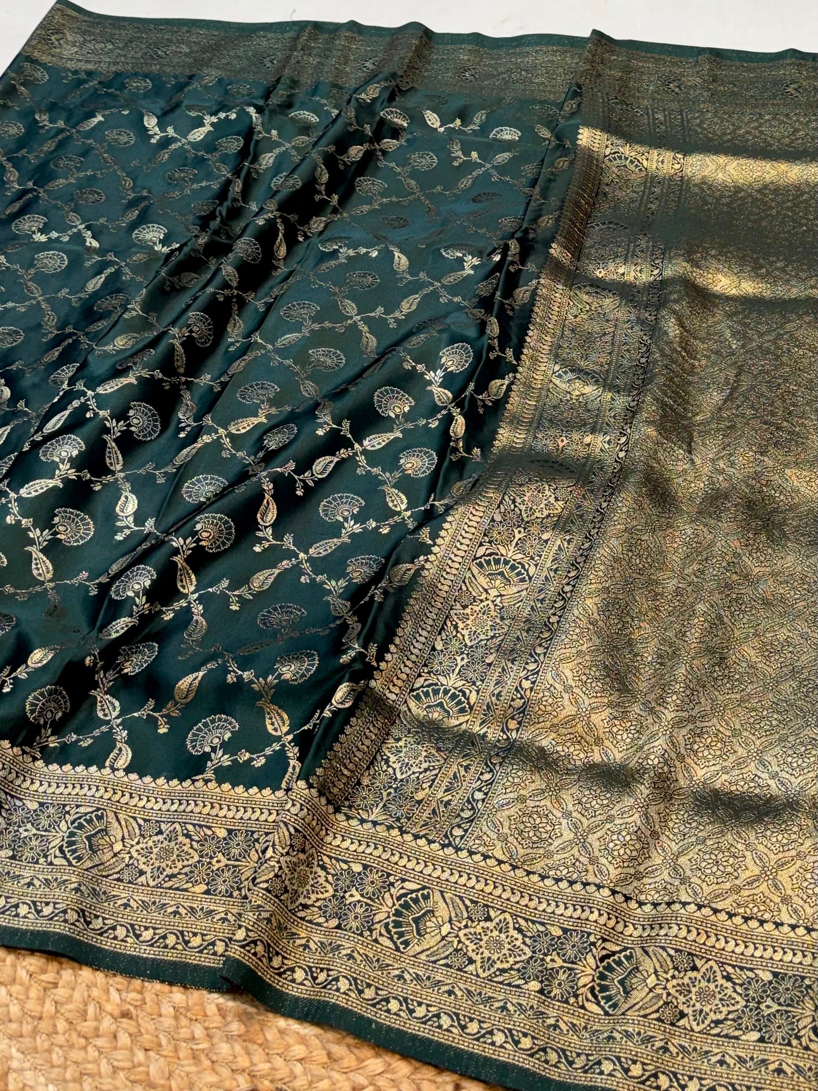 Dark Green Banarasi Soft Mashru Silk Partywear Saree