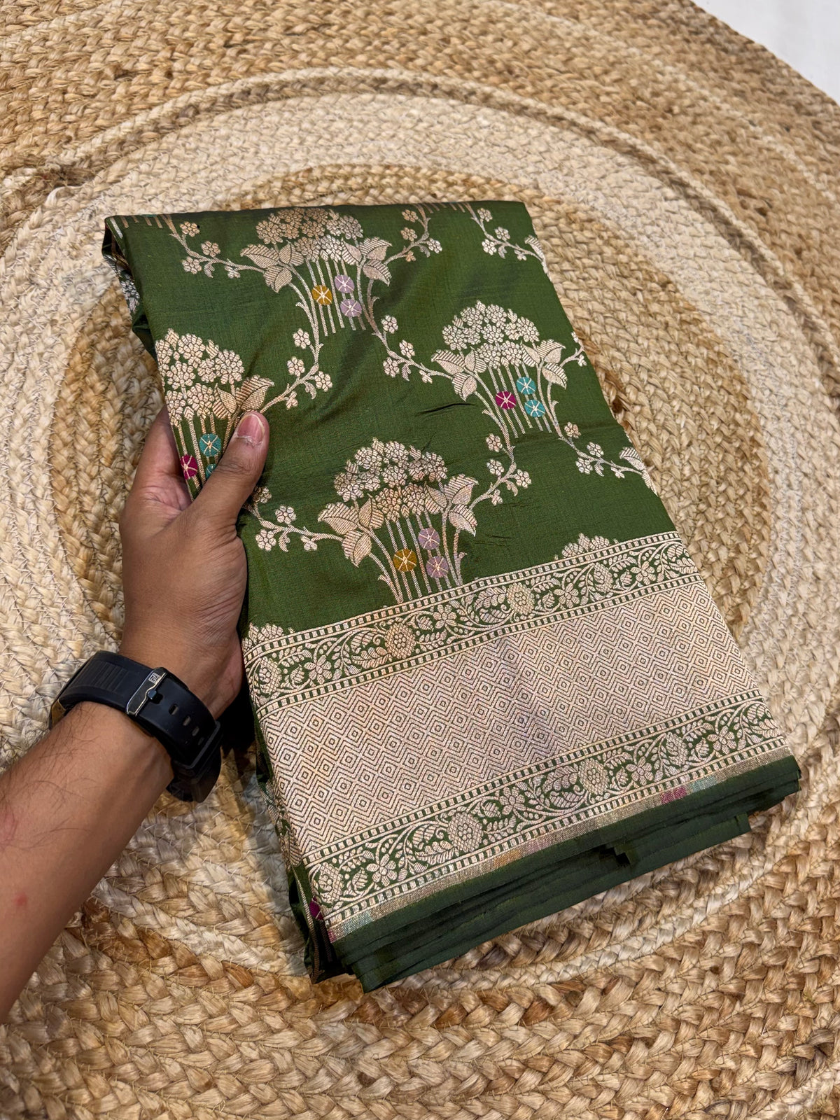 Prebook | Mehendi Green Pure Banarasi Katan Silk Meenakari Sareee