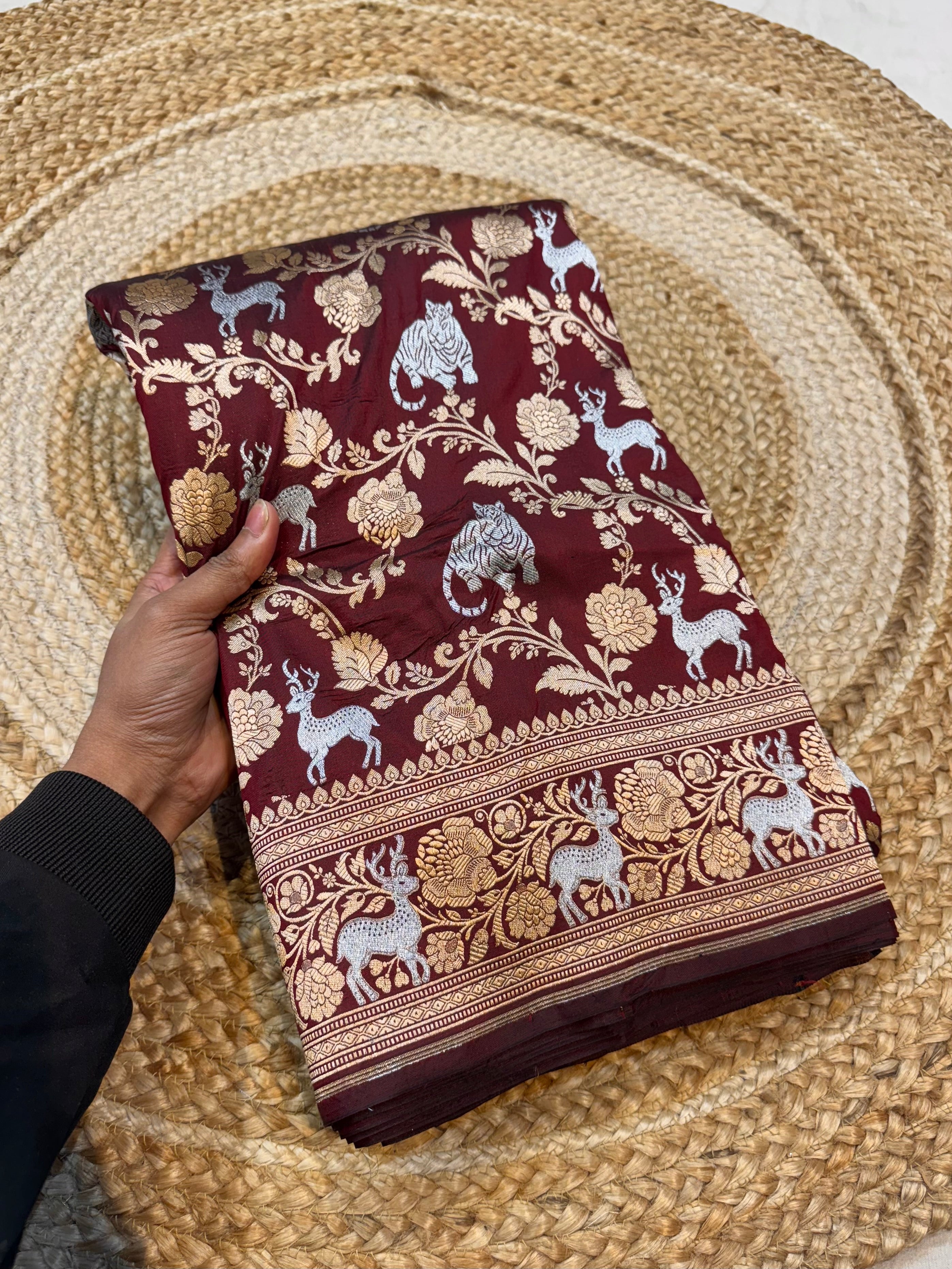 Maroon 100% Pure Banarasi Katan Silk Meenakari Saree