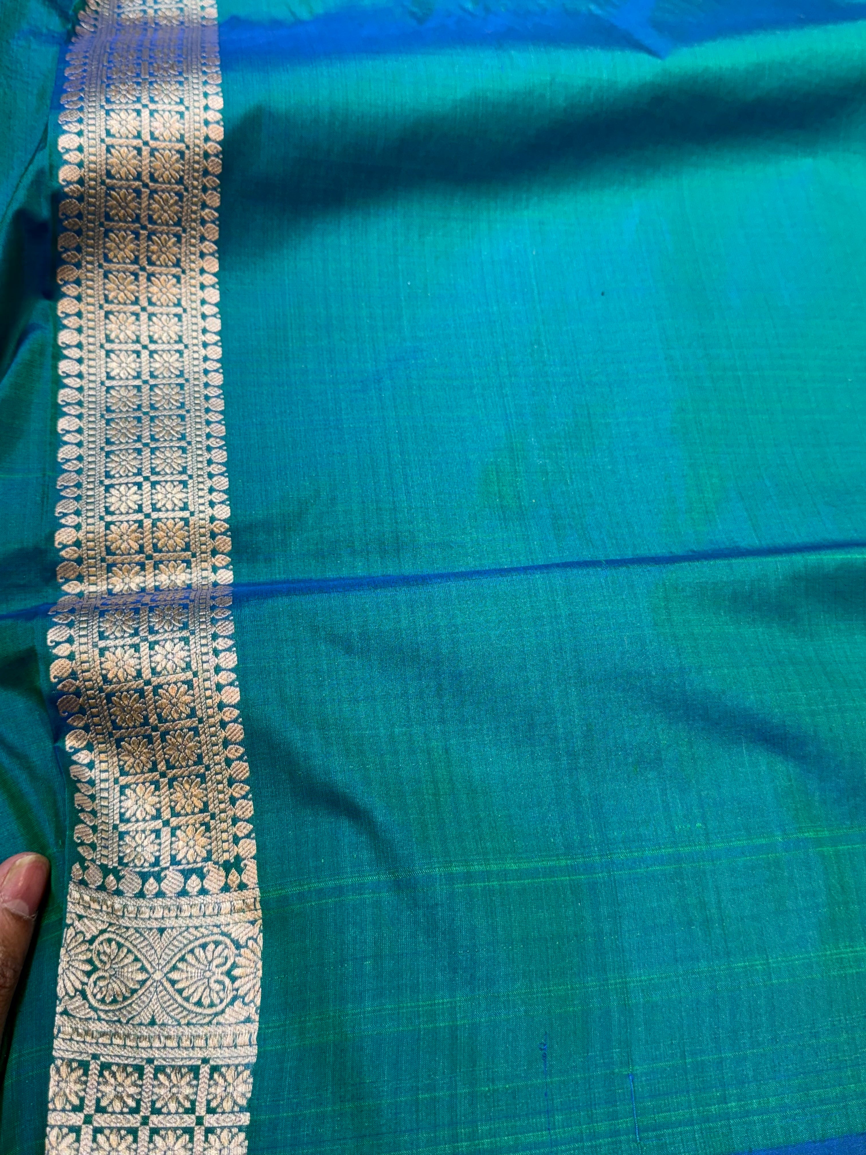Dual Shade Peacock ue 100% Pure Banarasi Katan Silk Brocade Saree