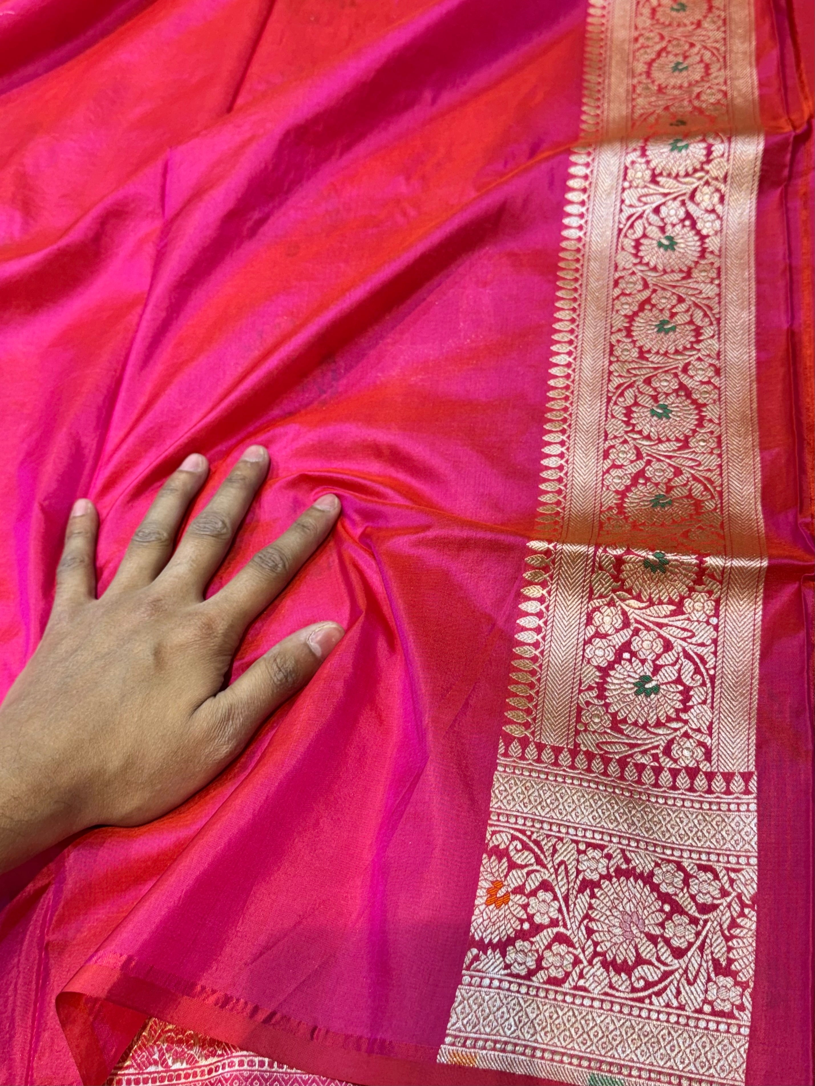 Dual shade Pink 100% Pure Banarasi Katan Silk Meenakari Saree