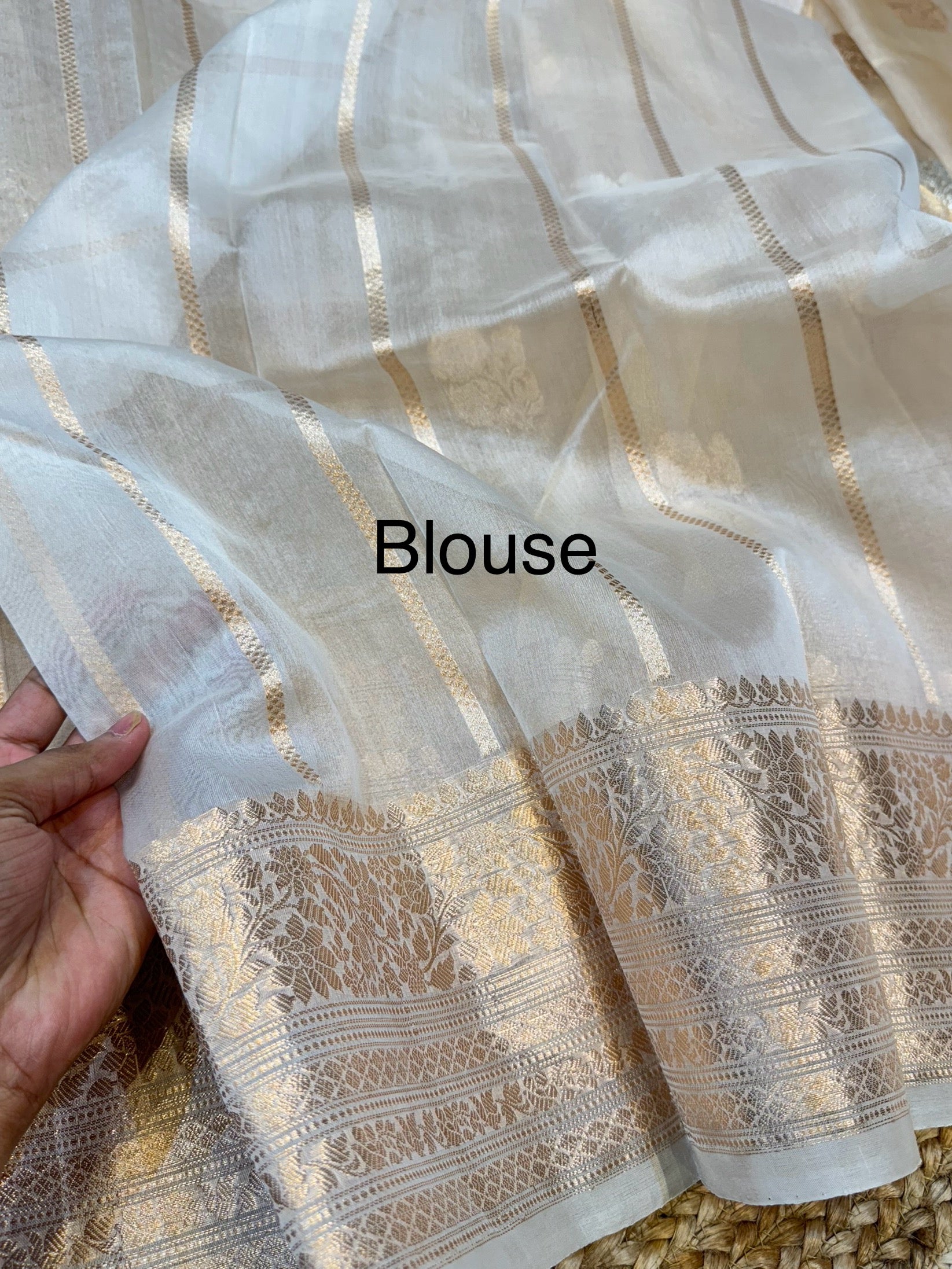 Diamond Gold 100% Pure Banarasi Tissue Silk Handloom Handwoven Saree