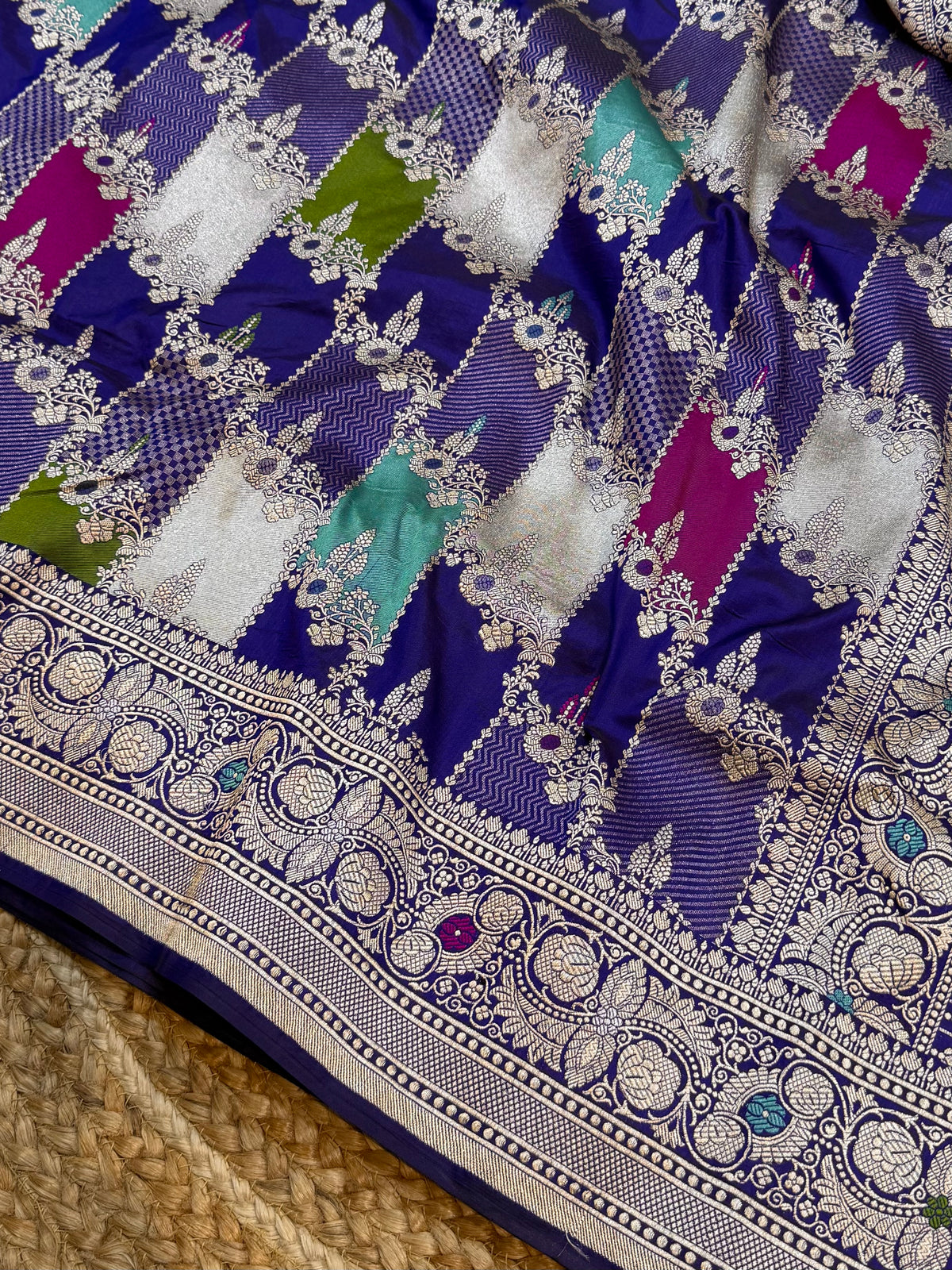 Royal Blue Exclusive Pure Banarasi Katan Silk Rangkaat Saree