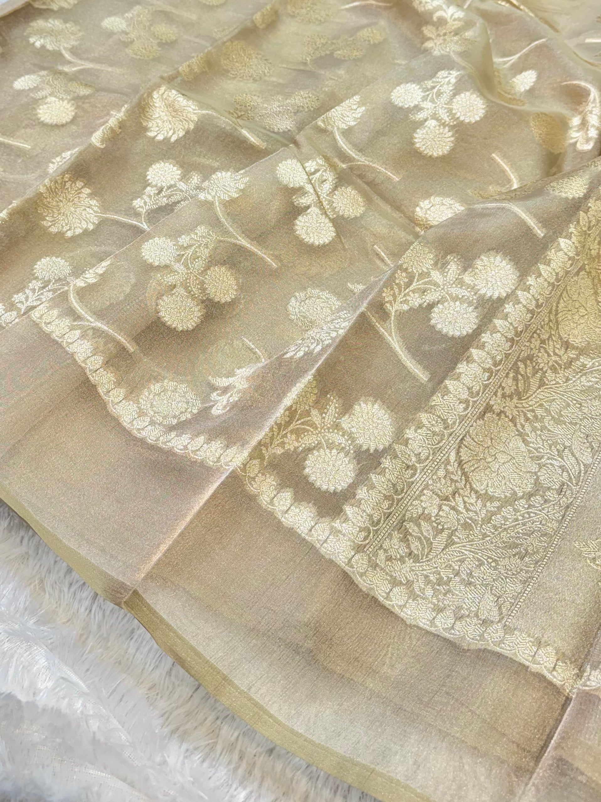 Diamond Beige 100% Pure Tissue Silk Banarasi Partywear Saree