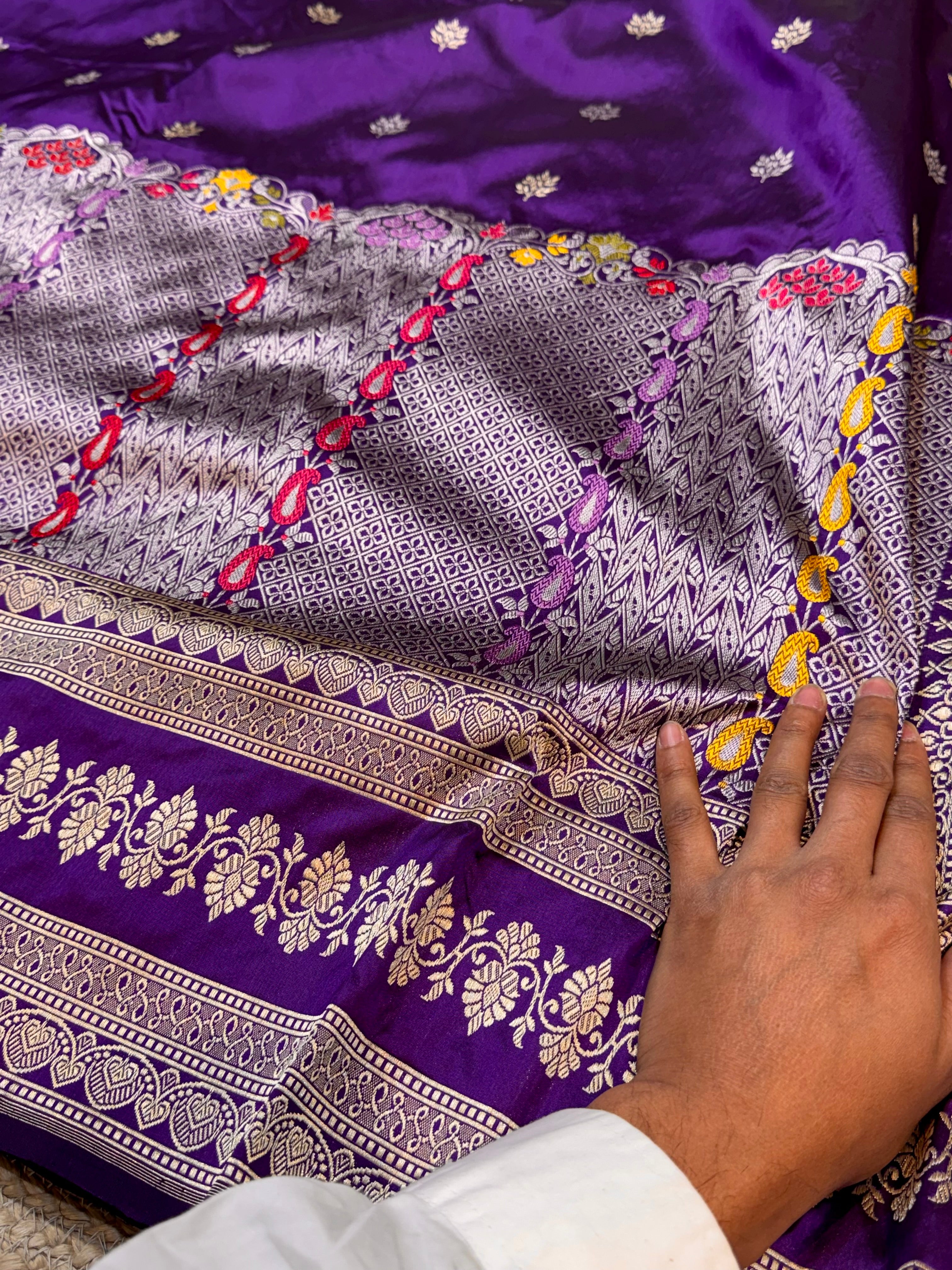 Violet Purple 100% Pure Banaras Katan Silk Handloom Handwoven Pattu Saree