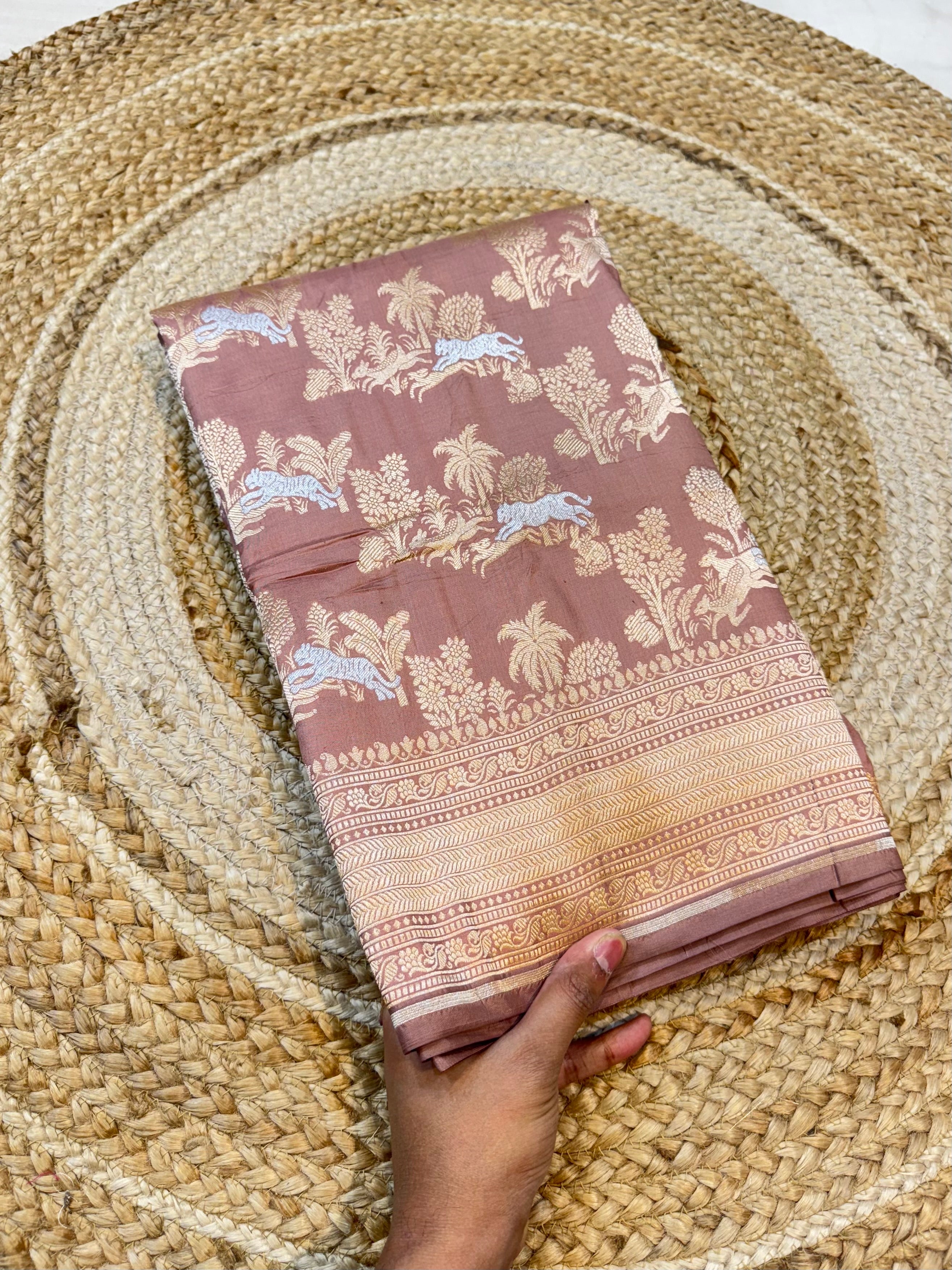 Beige 100% Pure Banarasi Katan Silk Meenakari Saree