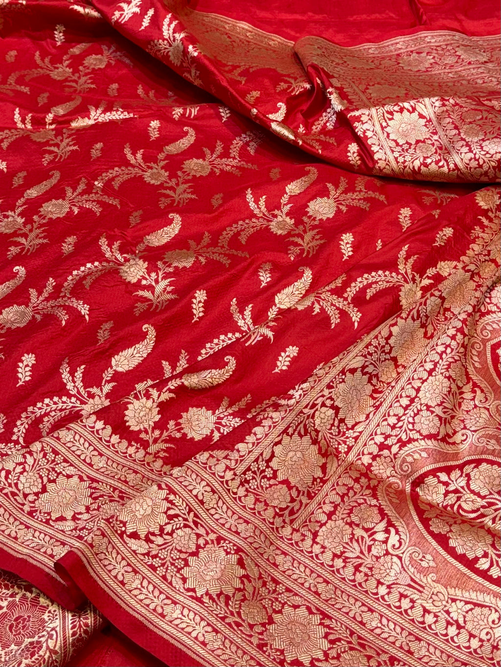 Prebook | Red 100% Pure Banarasi Katan Silk Saree