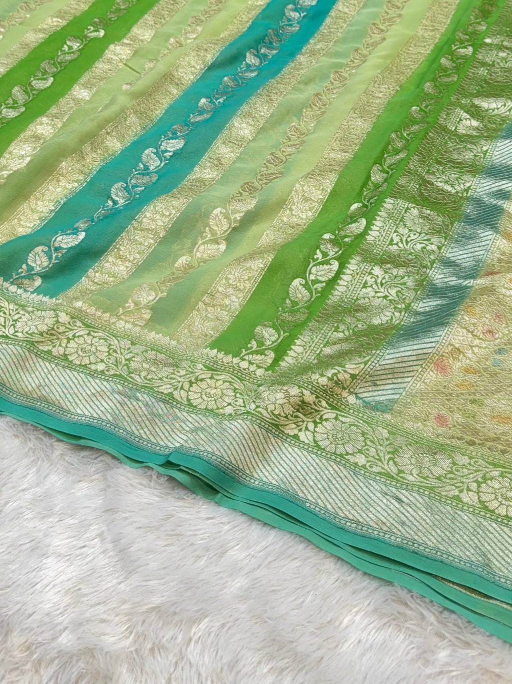 Pista Green 100% Pure Banarasi Khaddi Georgette RANGKAAT Saree