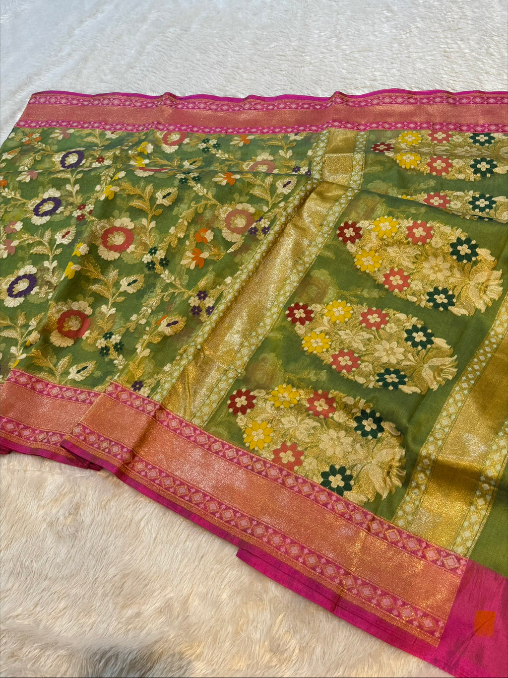 Prebook | Green 100% Pure Ektara Banarasi Kora Jamdani Saree