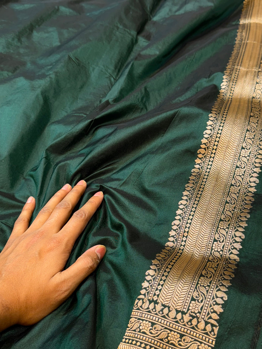 Bottle Green 100% Pure Banarasi Katan Silk Meenakari Saree
