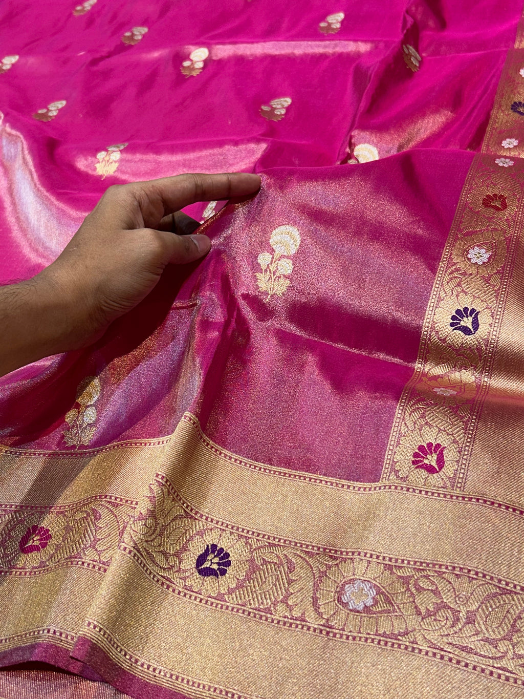 Magenta Pink 100% Pure Banarasi Tissue Silk Handloom Handwoven Saree