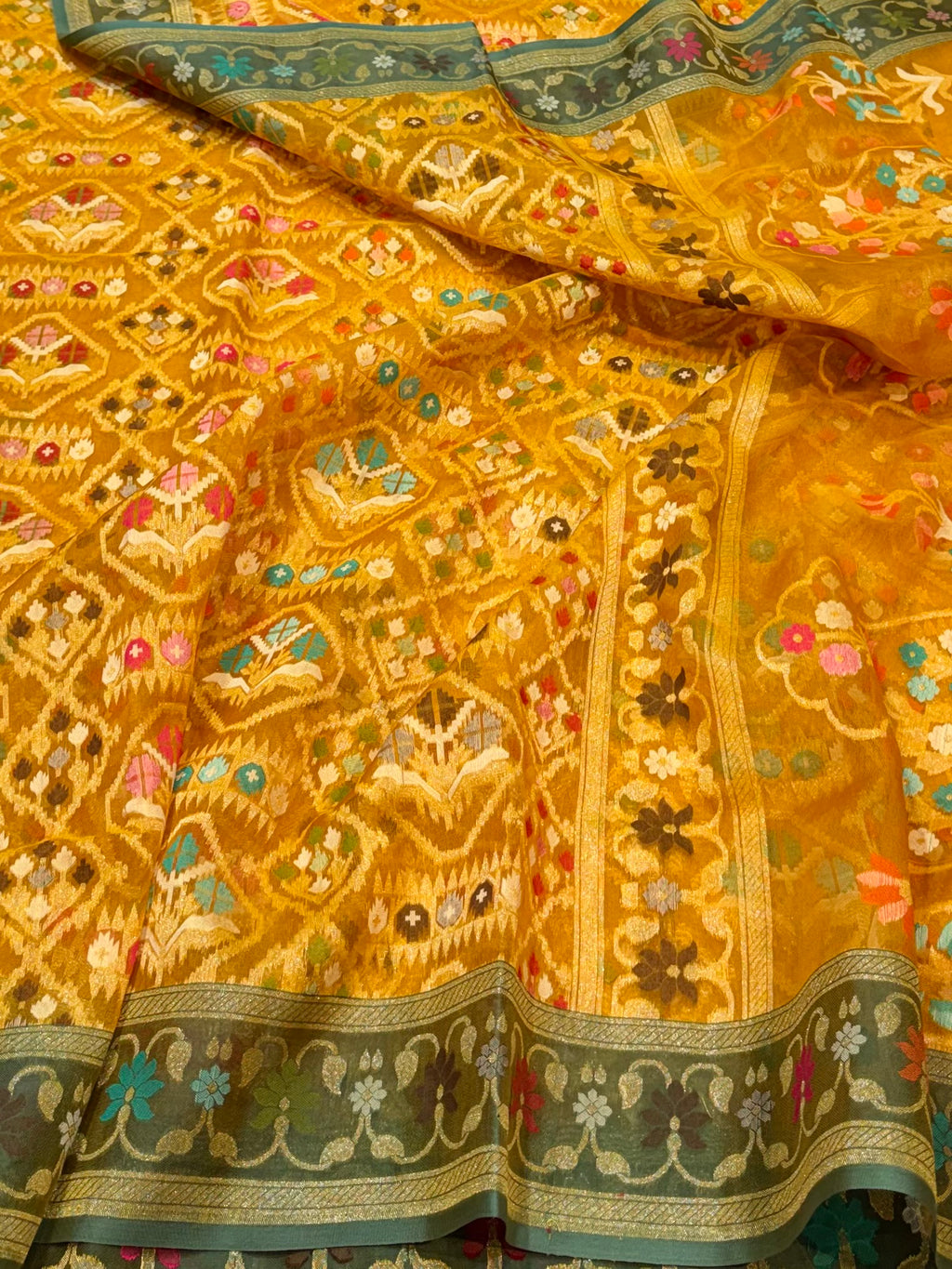 Prebook | Golden Yellow 100% Pure Ektara Banarasi Kora Jamdani Saree