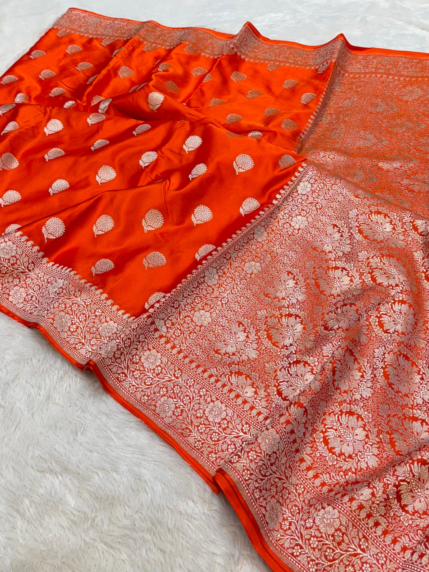 Fanta orange Banarasi Soft Mashru Silk Partywear Saree