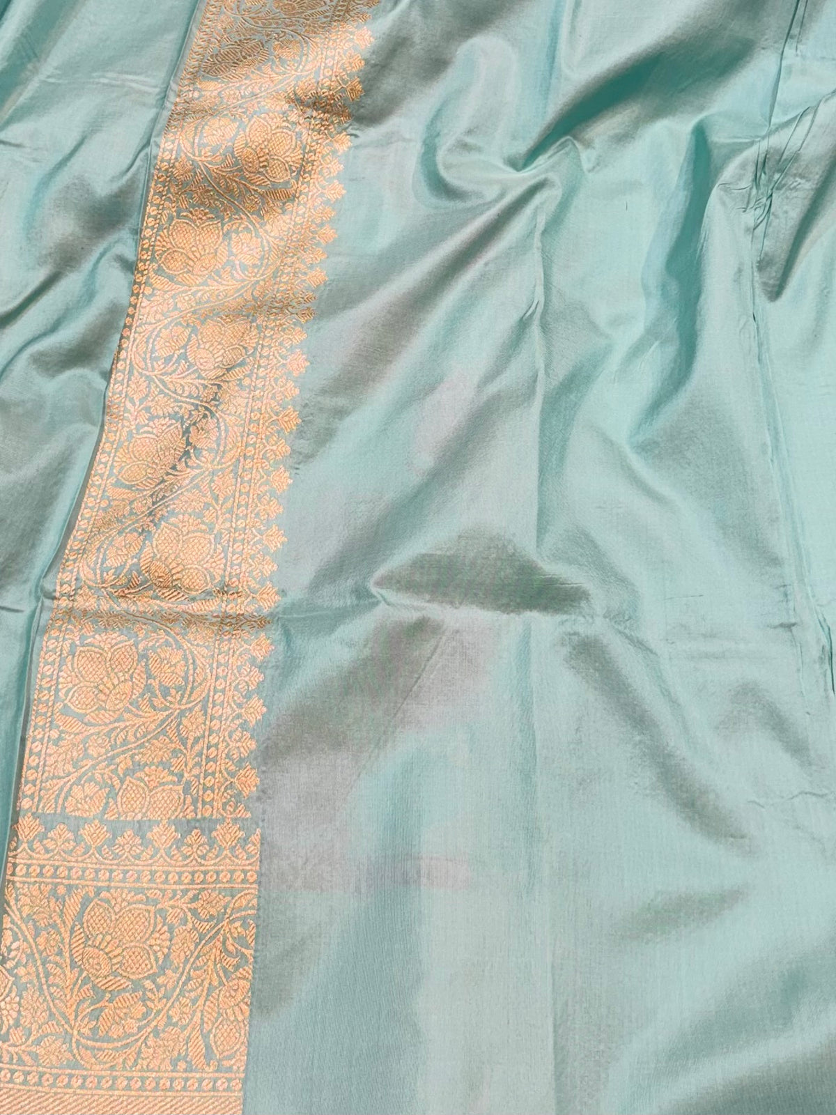 Powder Blue Exclusive Pure Banarasi Katan Silk Rangkaat Saree
