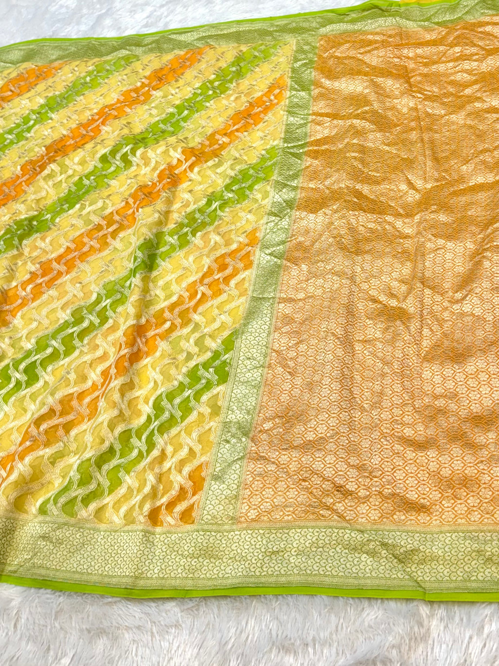 Yellow 100% Pure Banarasi Khaddi Georgette RANGKAAT Saree