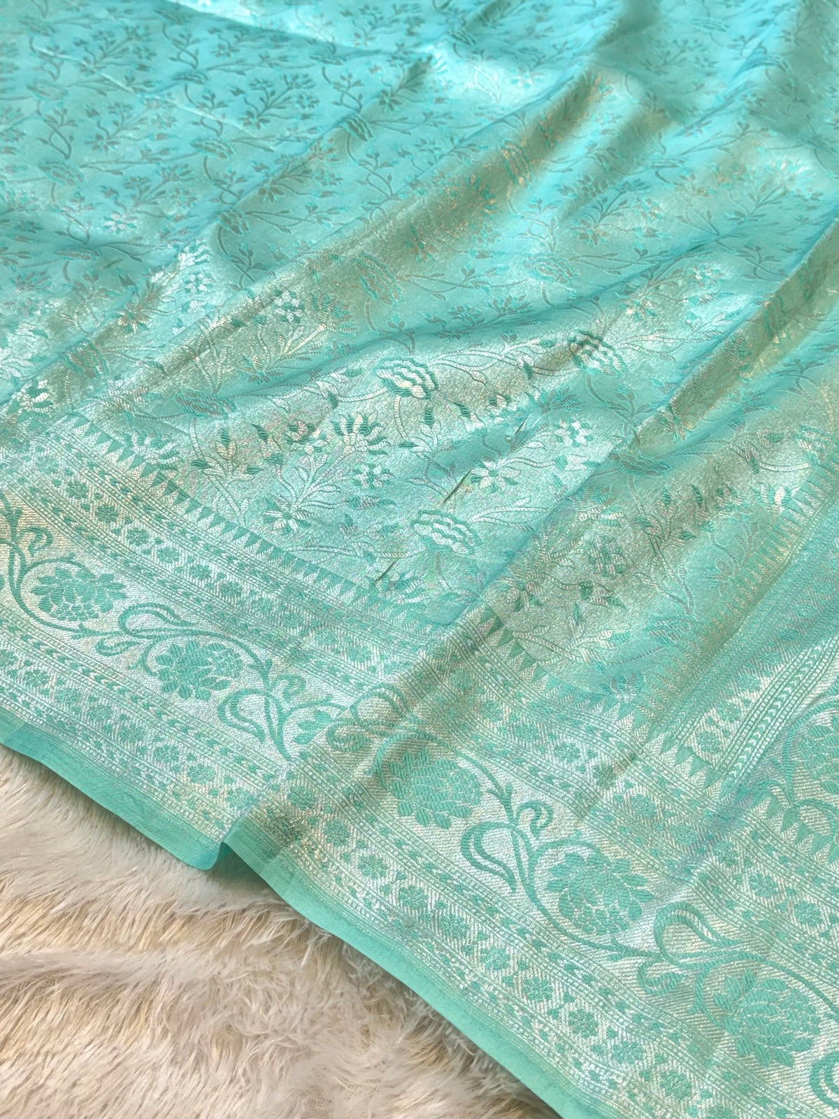 Cyan Blue Pure Handloom Banarasi Mashru Silk Saree