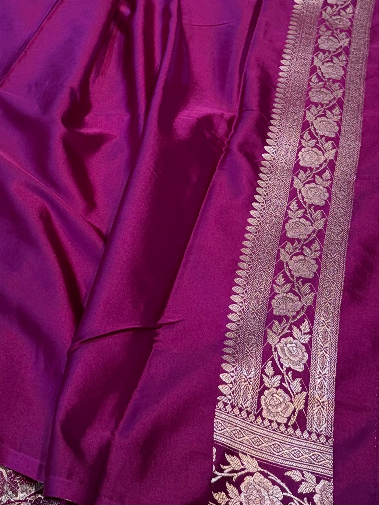 Off-White Banarasi Soft Mashru Silk Partywear Saree