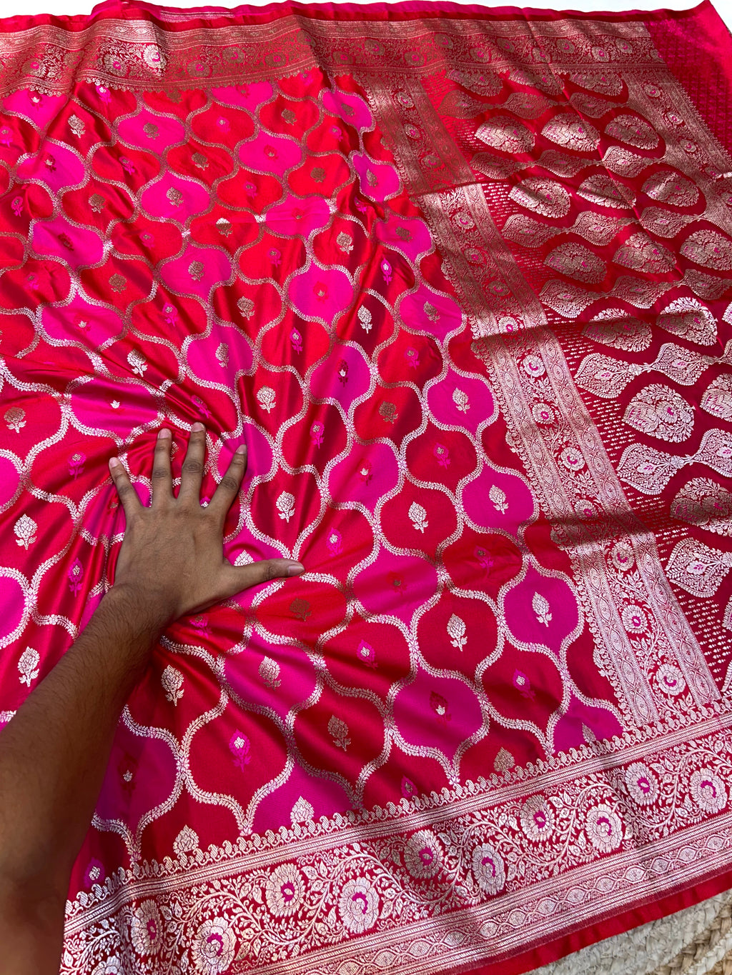 Red Banarasi Soft RANGKAAT Mashru Silk Partywear Saree