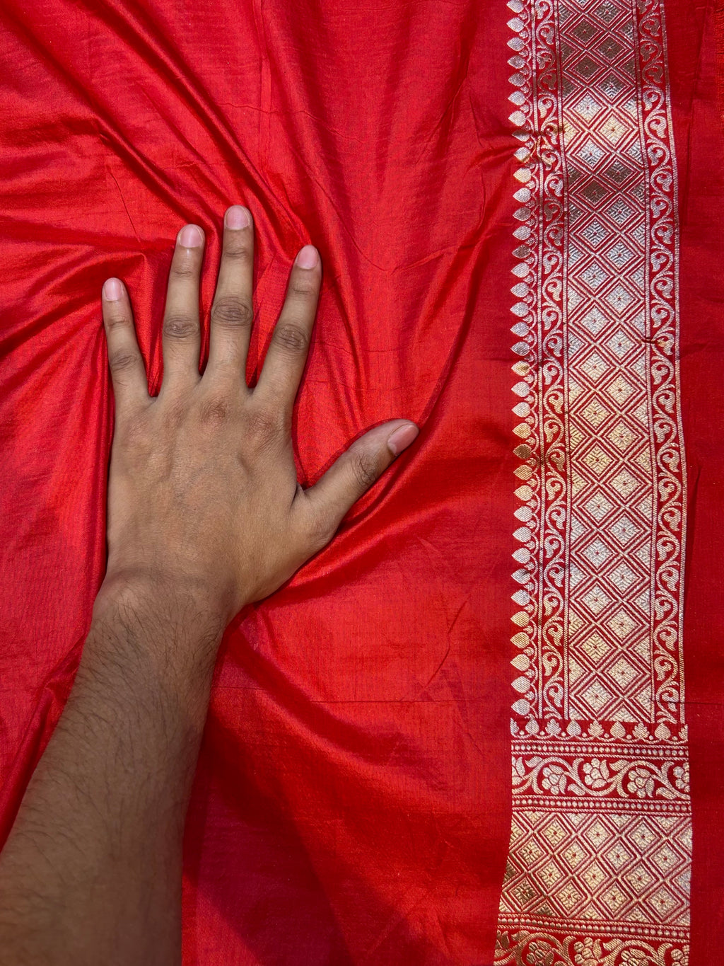 Red 100% Pure Banarasi Katan Silk Saree