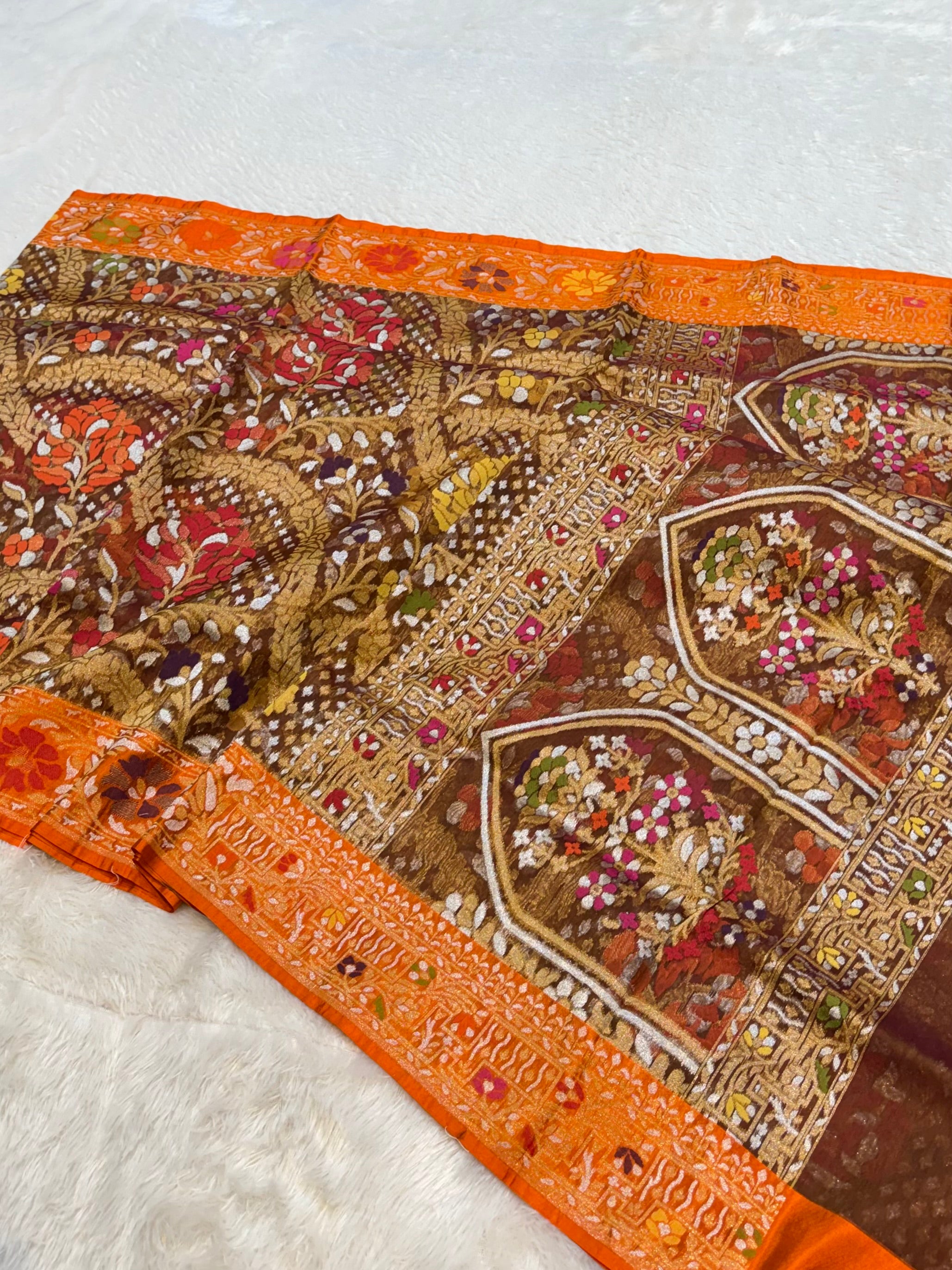 Cheeku 100% Pure Ektara Banarasi Kora Jamdani Saree