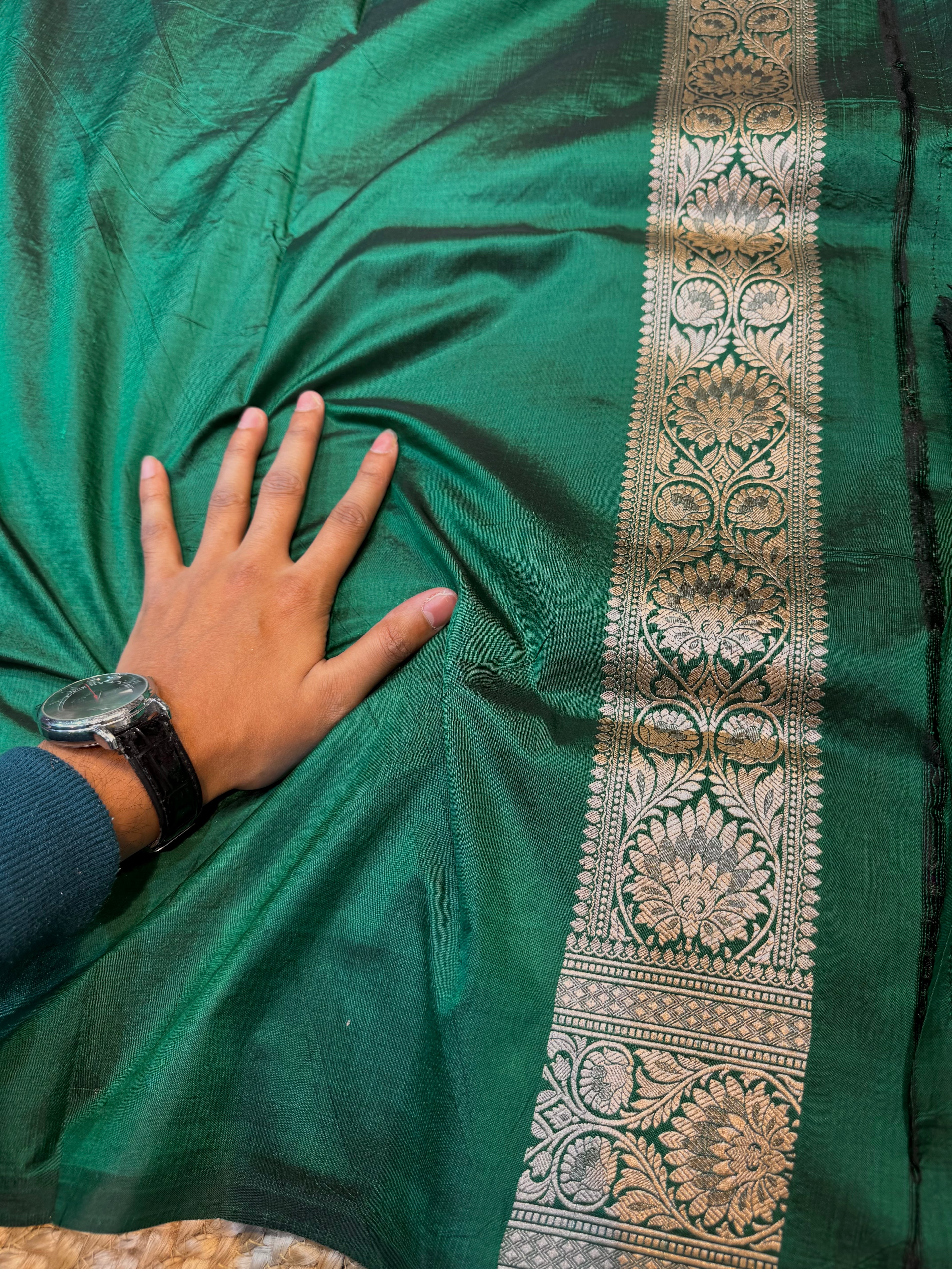 Bottle Green 100% Pure Banarasi Katan Silk Meenakari Saree