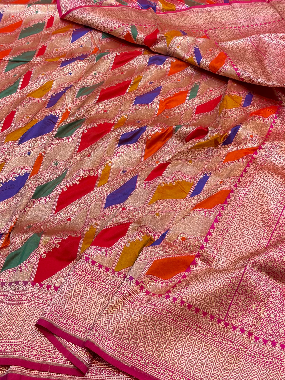 Rani Pink Exclusive Pure Banaras Katan Silk Rangkaat Saree
