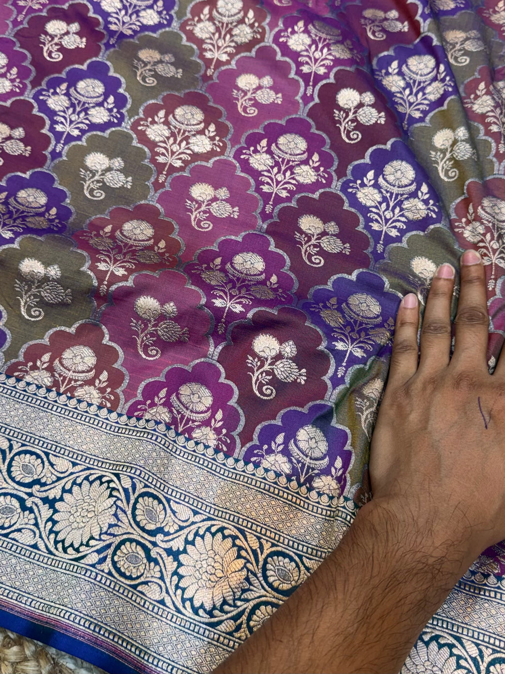 Dual Shade Peacock Blue 100% Exclusive Pure Banaras Katan Silk Rangkaat Saree