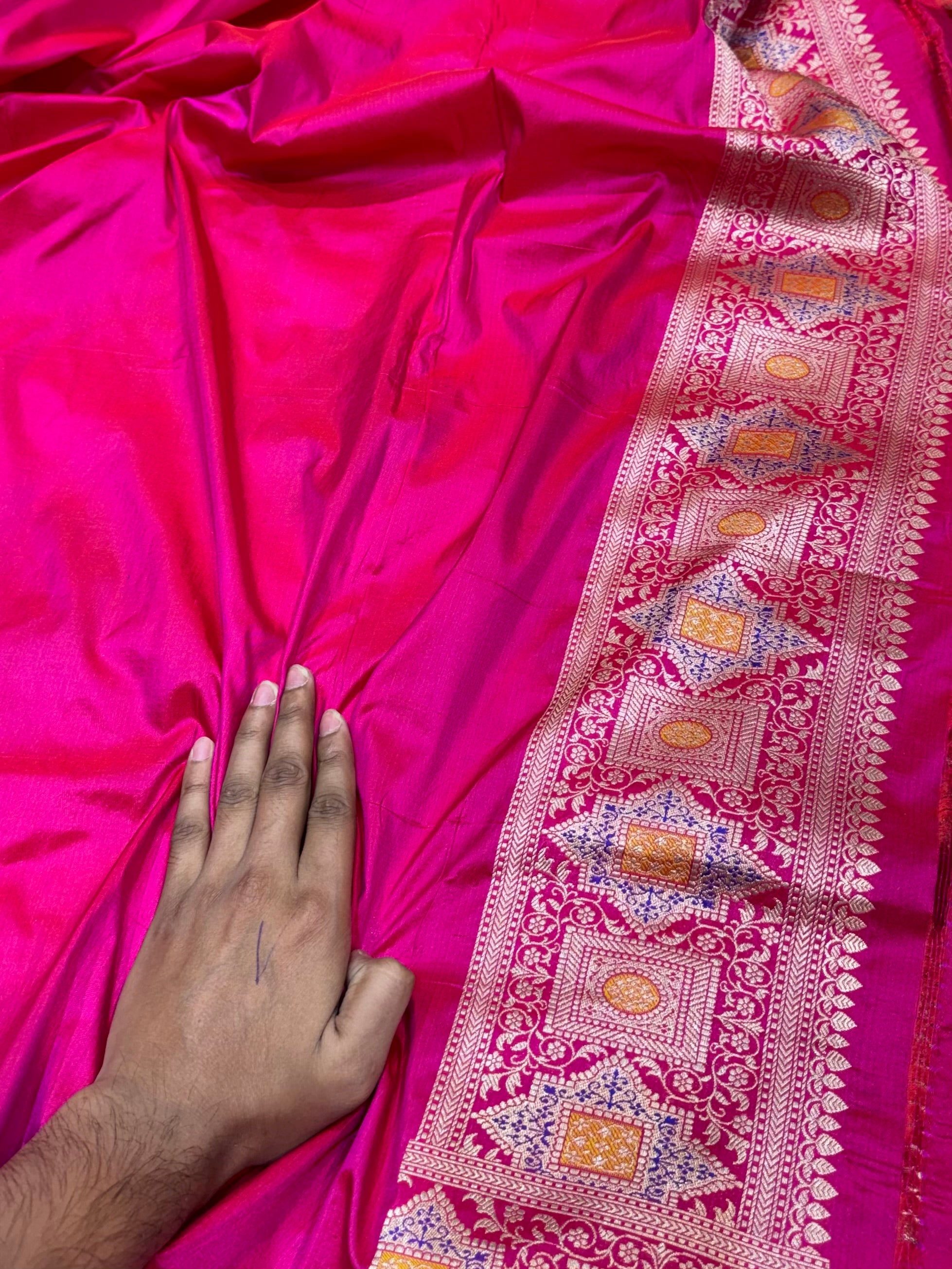 Rani Pink 100% Exclusive Pure Banaras Katan Silk Rangkaat Saree