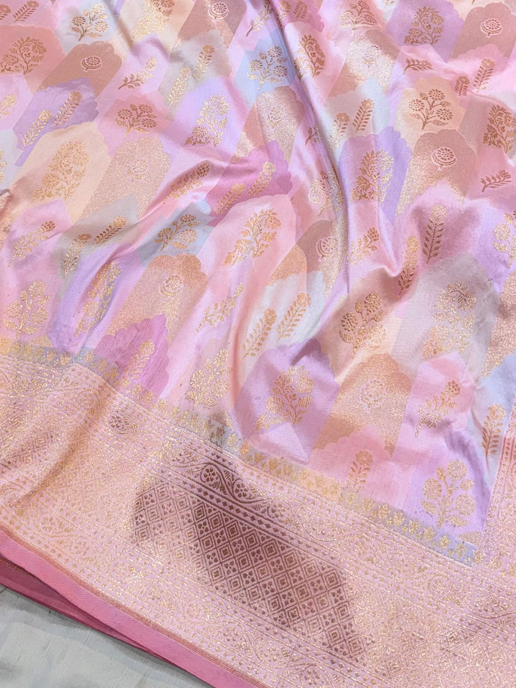 Baby Pink Exclusive Pure Banaras Katan Silk Rangkaat Saree