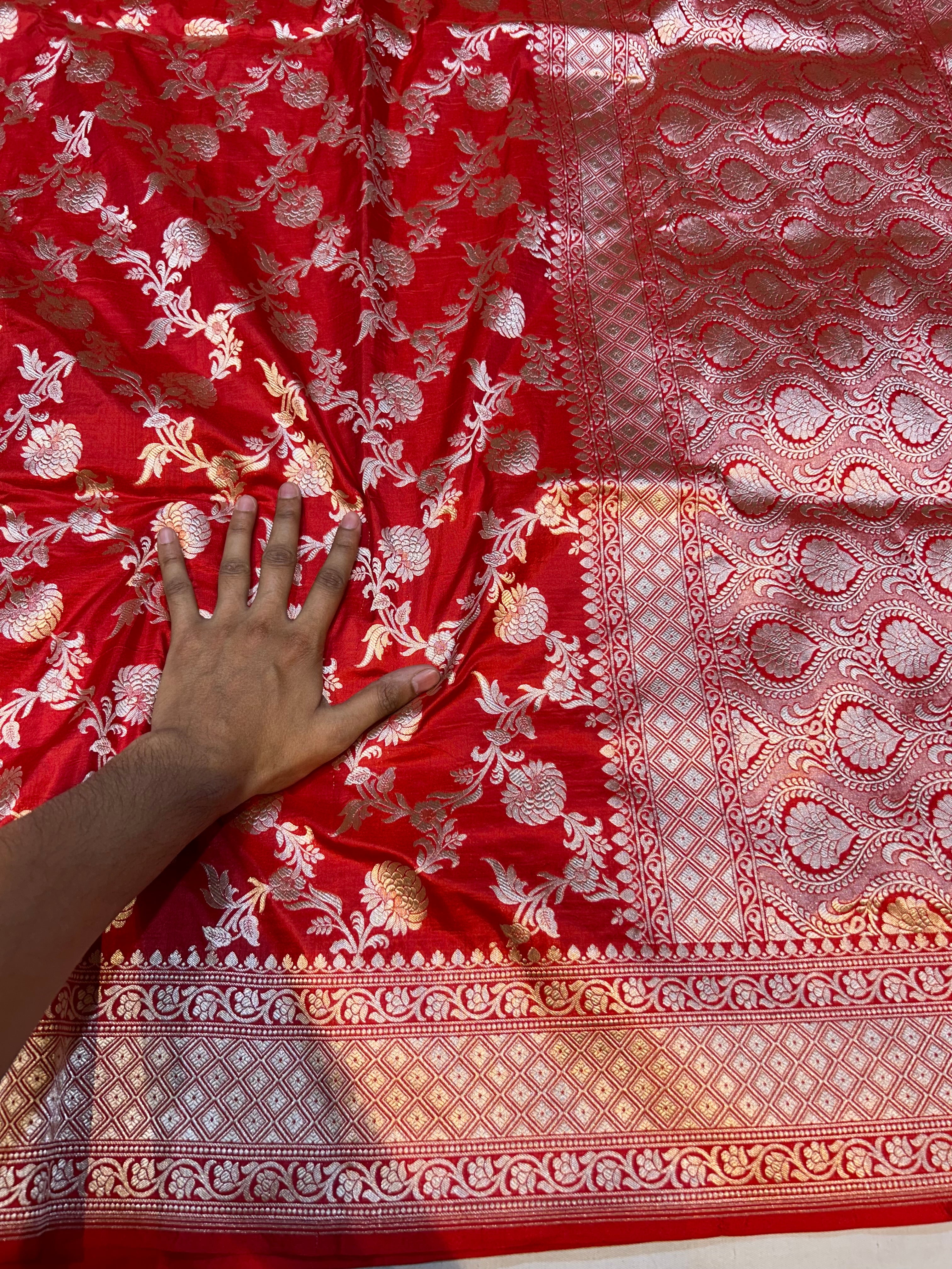 Red 100% Pure Banarasi Katan Silk Saree